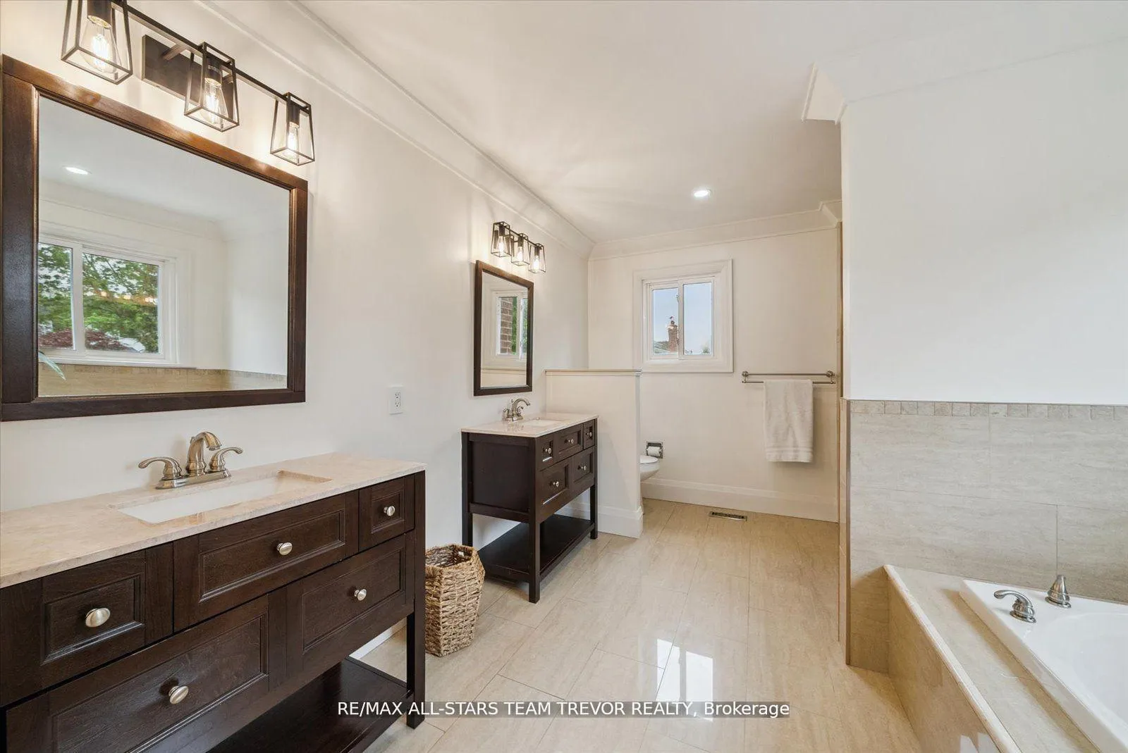 Photo 25 of 144 Natanya Boulevard, Georgina, Keswick North — HOMEH