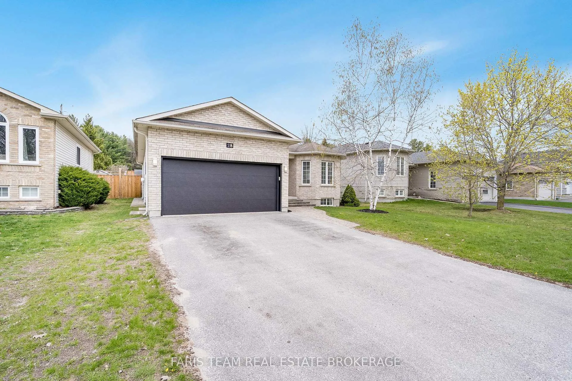 Photo 2 of 28 Stonemount Crescent, Essa, Angus — HOMEH