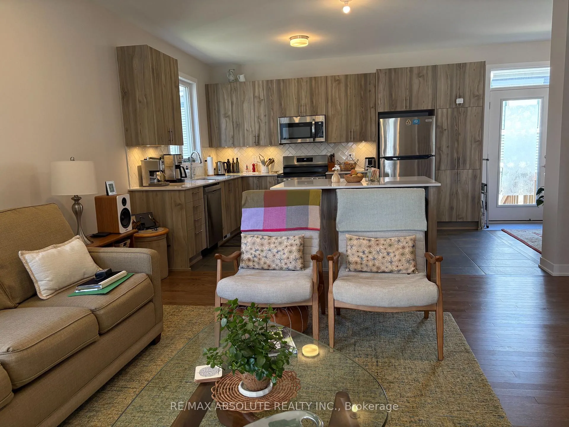 Photo 8 of 1925 Elevation Road, Ottawa, Barrhaven - Half Moon Bay — HOMEH