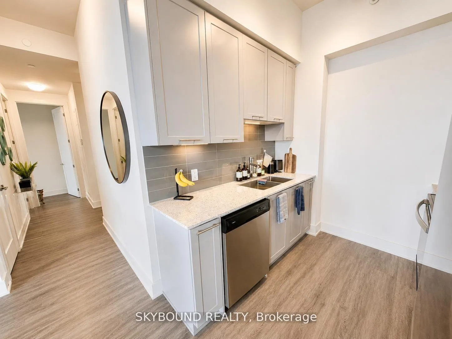 Photo 16 of Unit LPH 06, 385 Winston Road, Grimsby, Grimsby Beach — HOMEH