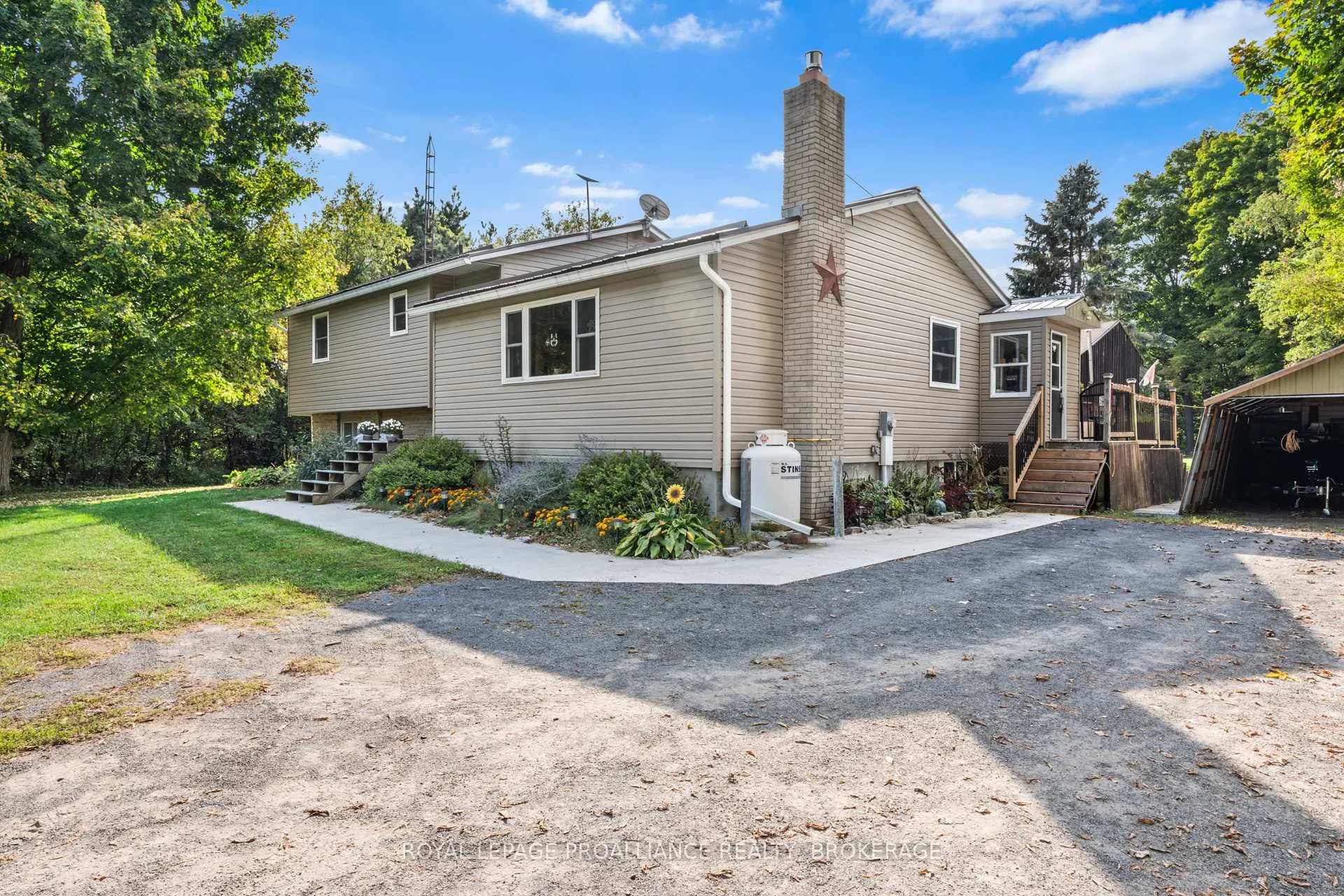 Photo 4 of 5193 Wilmer Road, Frontenac, Frontenac South — HOMEH