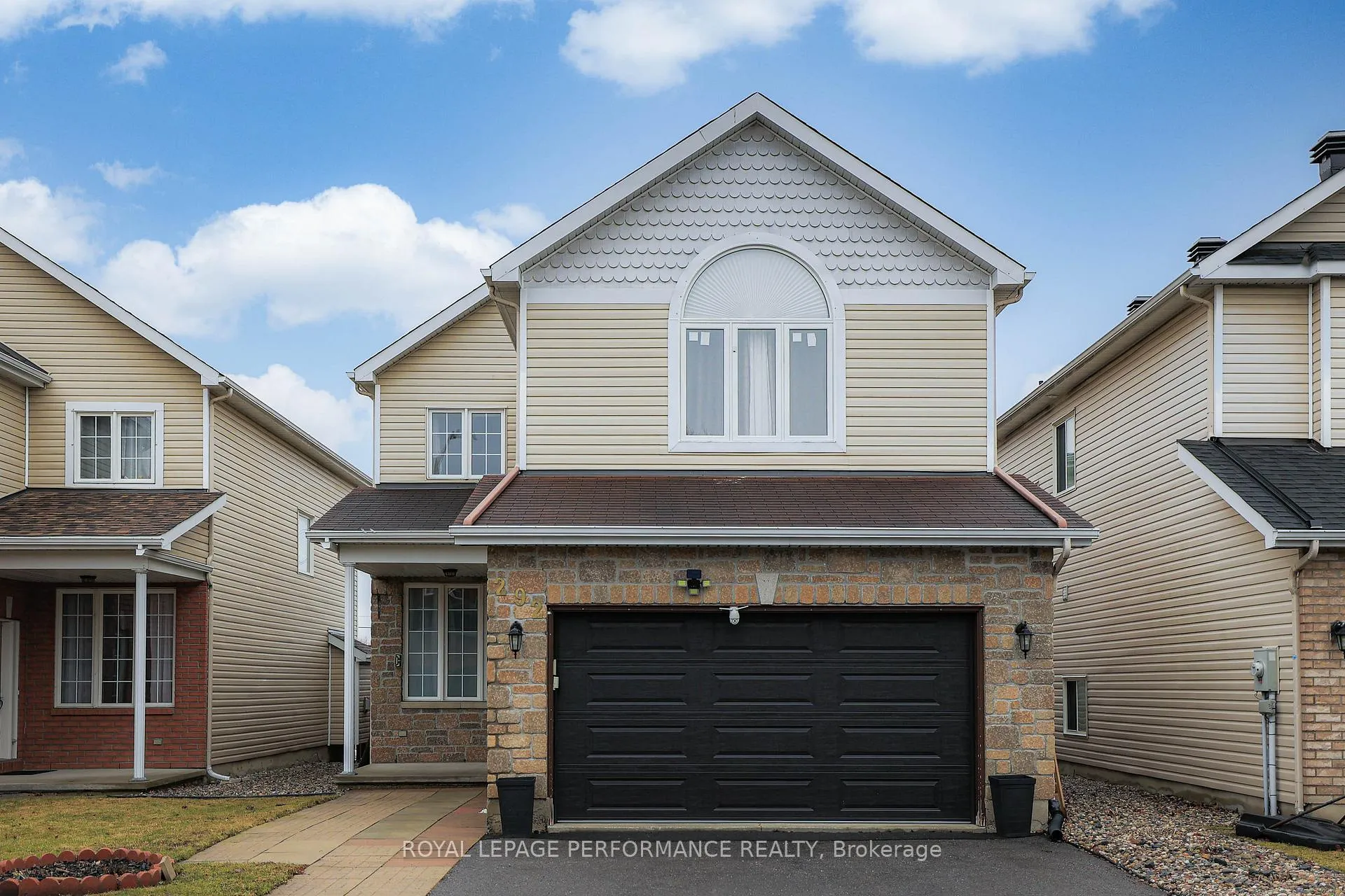 Photo 1 of 292 Rustic Hills Crescent, Ottawa, Springridge/East Village — HOMEH