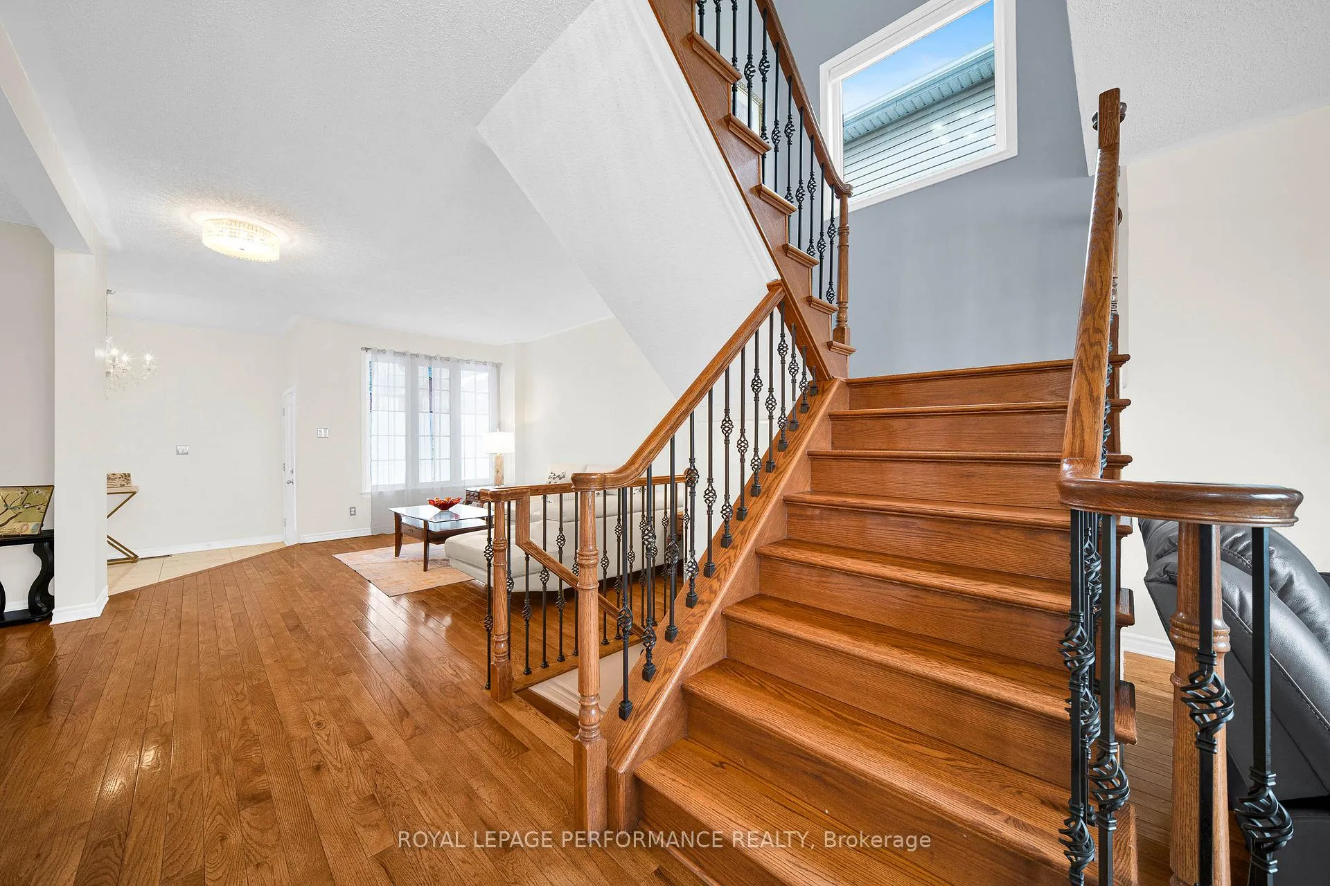 Photo 11 of 292 Rustic Hills Crescent, Ottawa, Springridge/East Village — HOMEH
