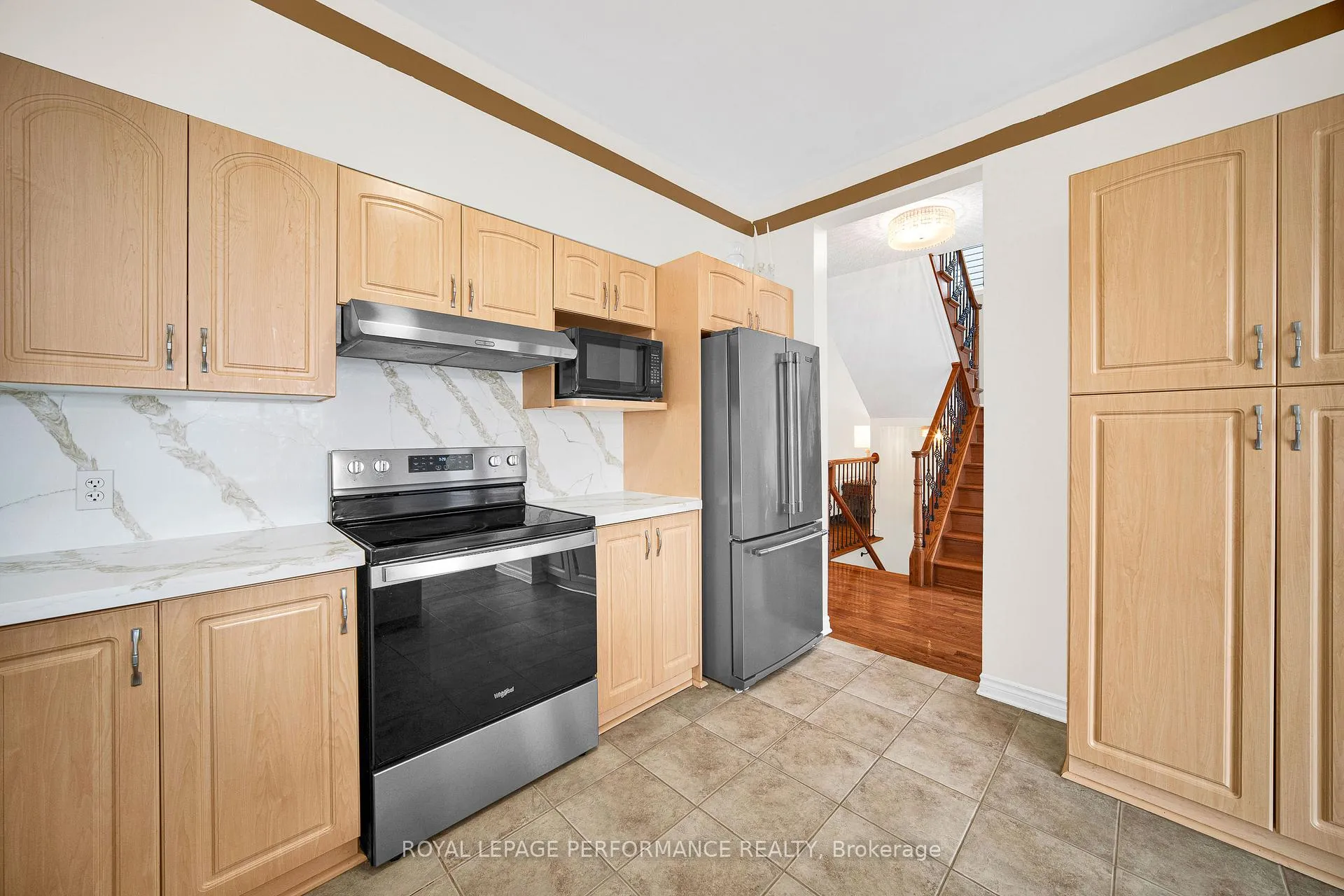 Photo 13 of 292 Rustic Hills Crescent, Ottawa, Springridge/East Village — HOMEH