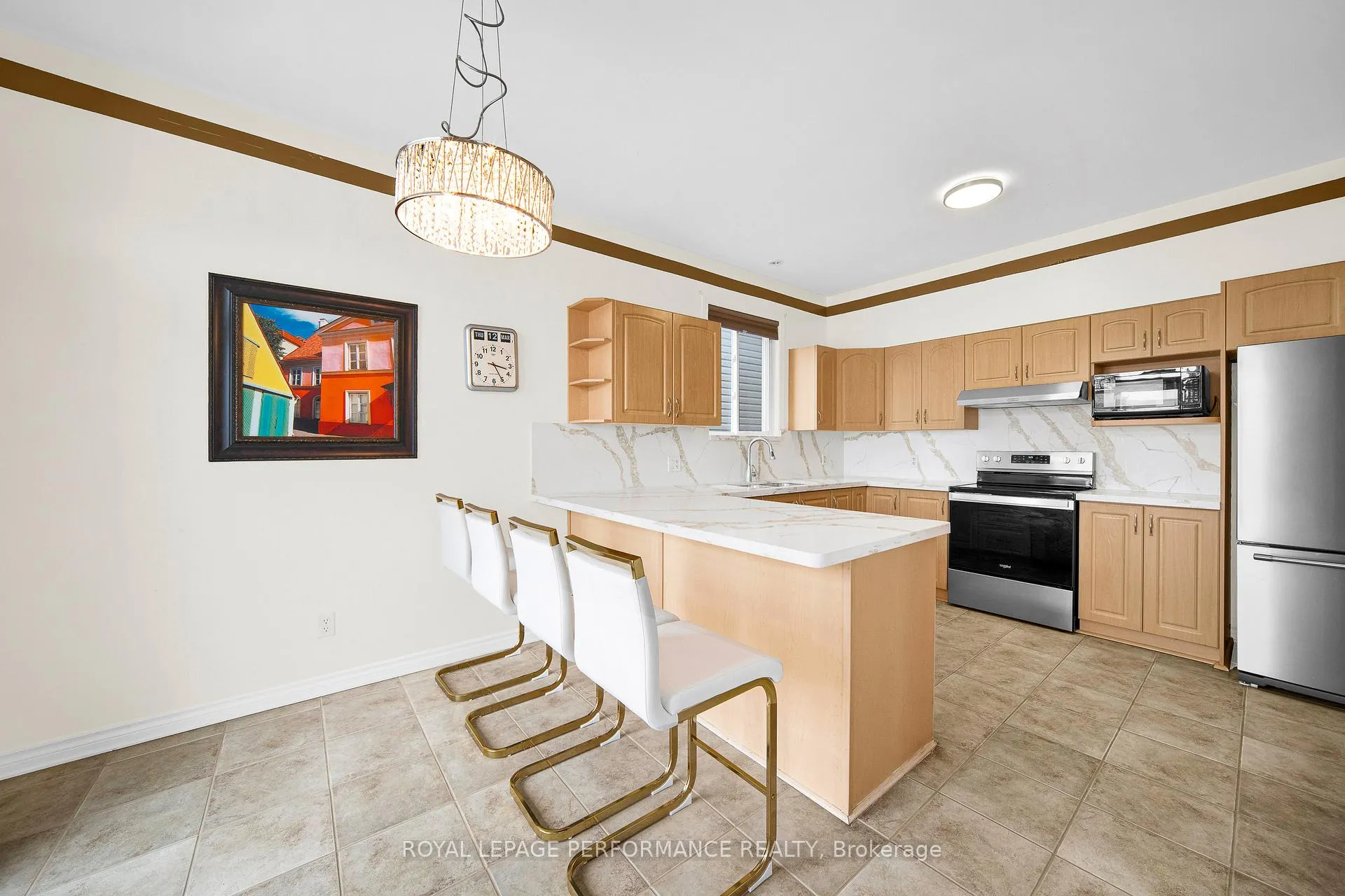 Photo 15 of 292 Rustic Hills Crescent, Ottawa, Springridge/East Village — HOMEH