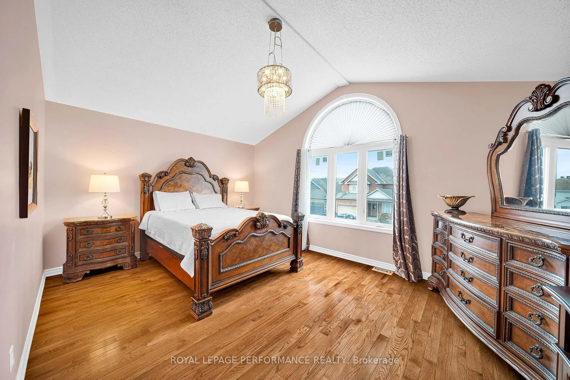 Photo 28 of 292 Rustic Hills Crescent, Ottawa, Springridge/East Village — HOMEH