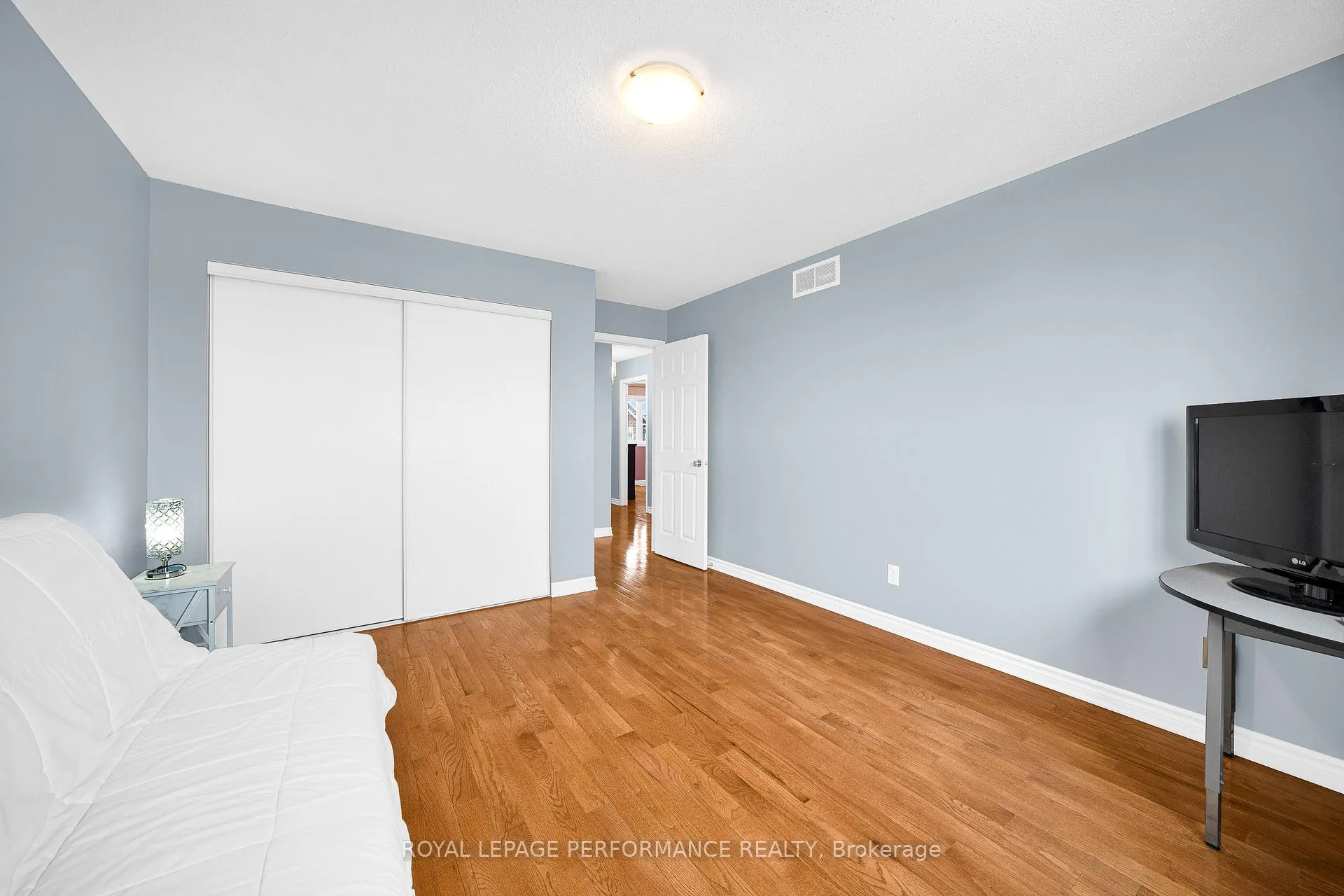 Photo 33 of 292 Rustic Hills Crescent, Ottawa, Springridge/East Village — HOMEH