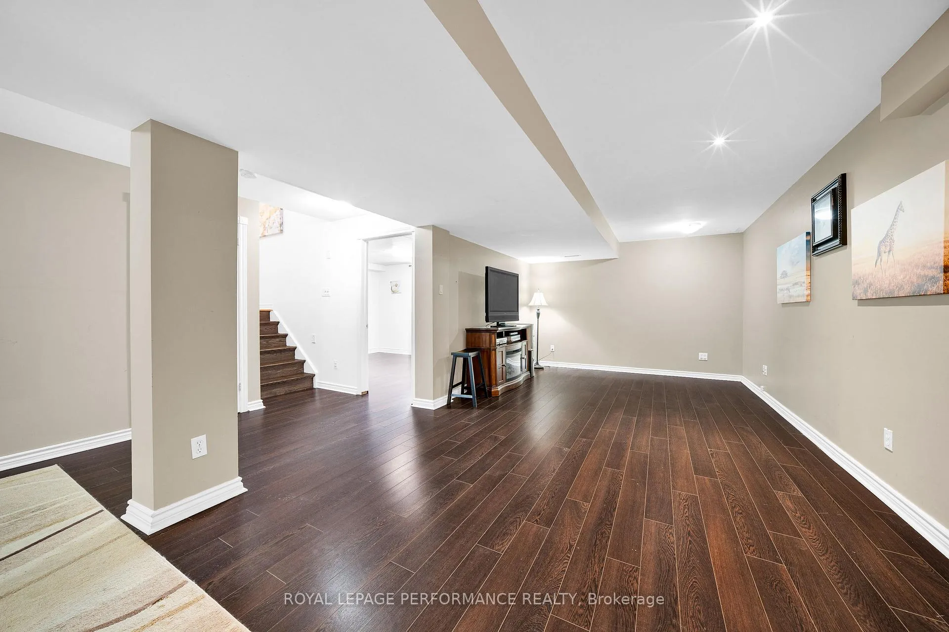 Photo 40 of 292 Rustic Hills Crescent, Ottawa, Springridge/East Village — HOMEH