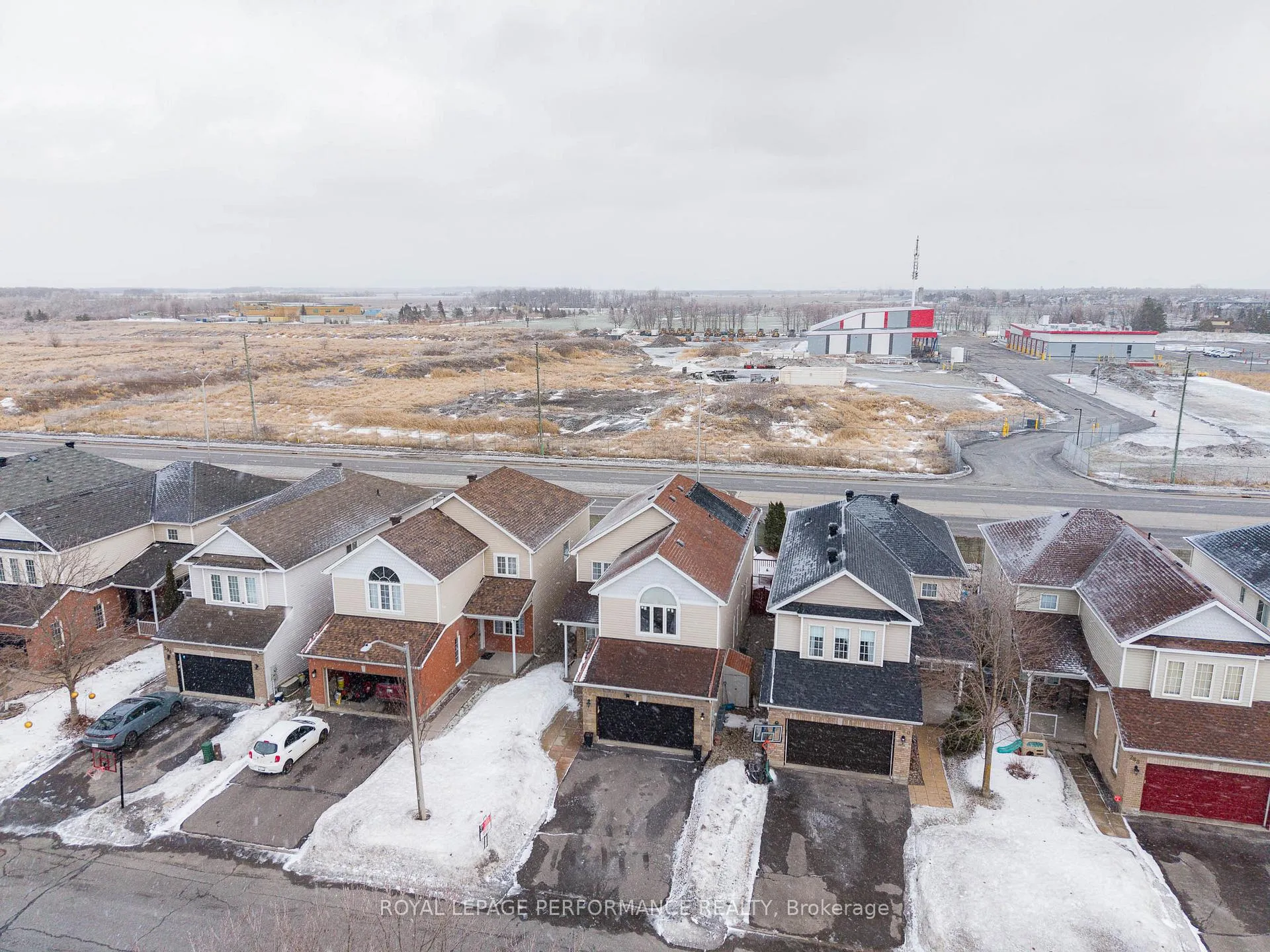 Photo 43 of 292 Rustic Hills Crescent, Ottawa, Springridge/East Village — HOMEH