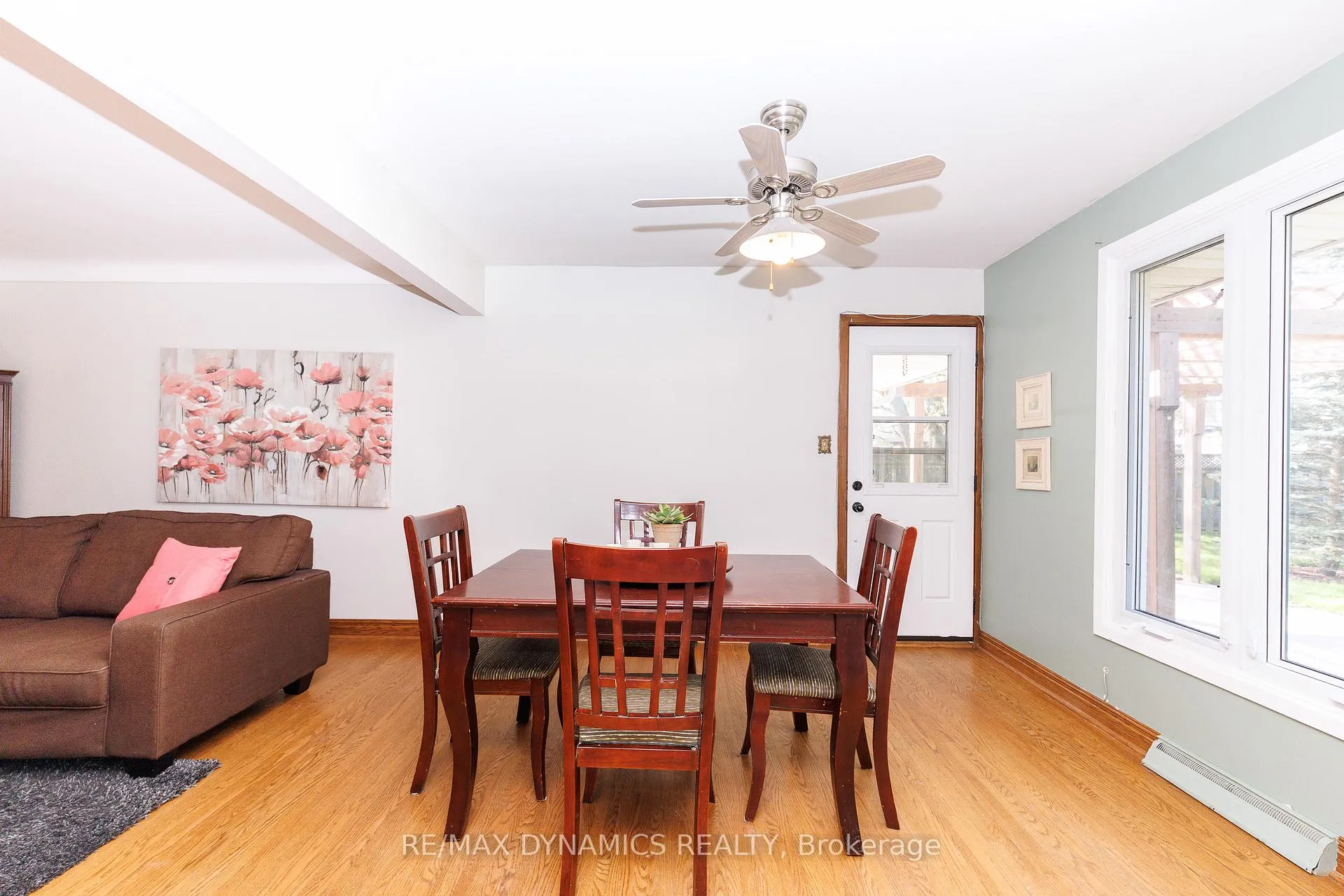Photo 9 of 51 Karen Crescent, Welland, Prince Charles — HOMEH