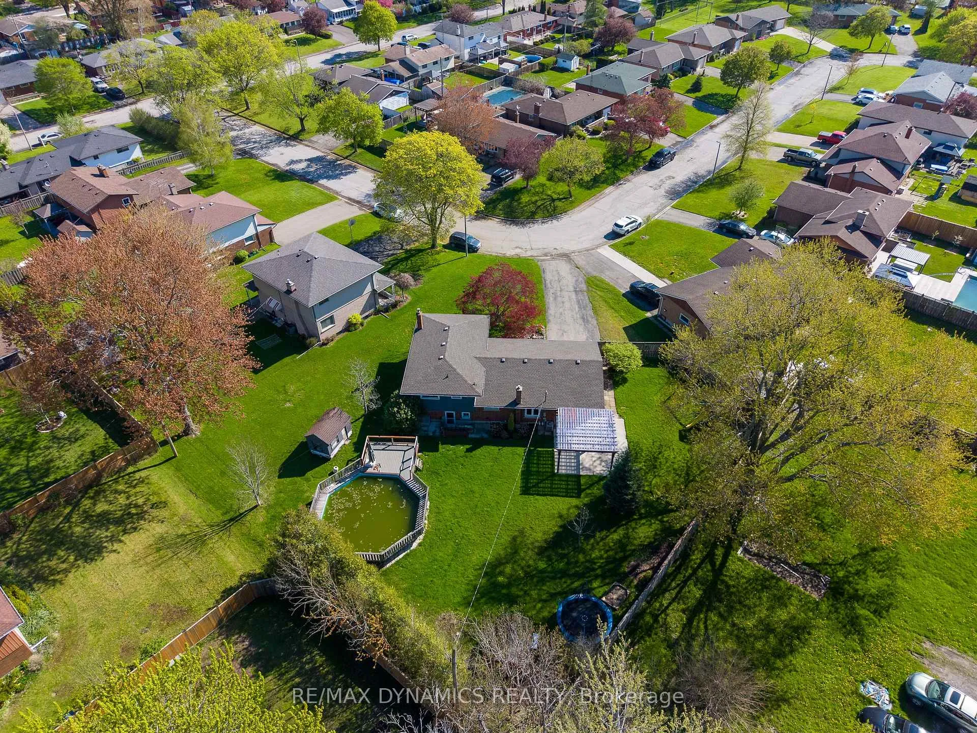 Photo 36 of 51 Karen Crescent, Welland, Prince Charles — HOMEH