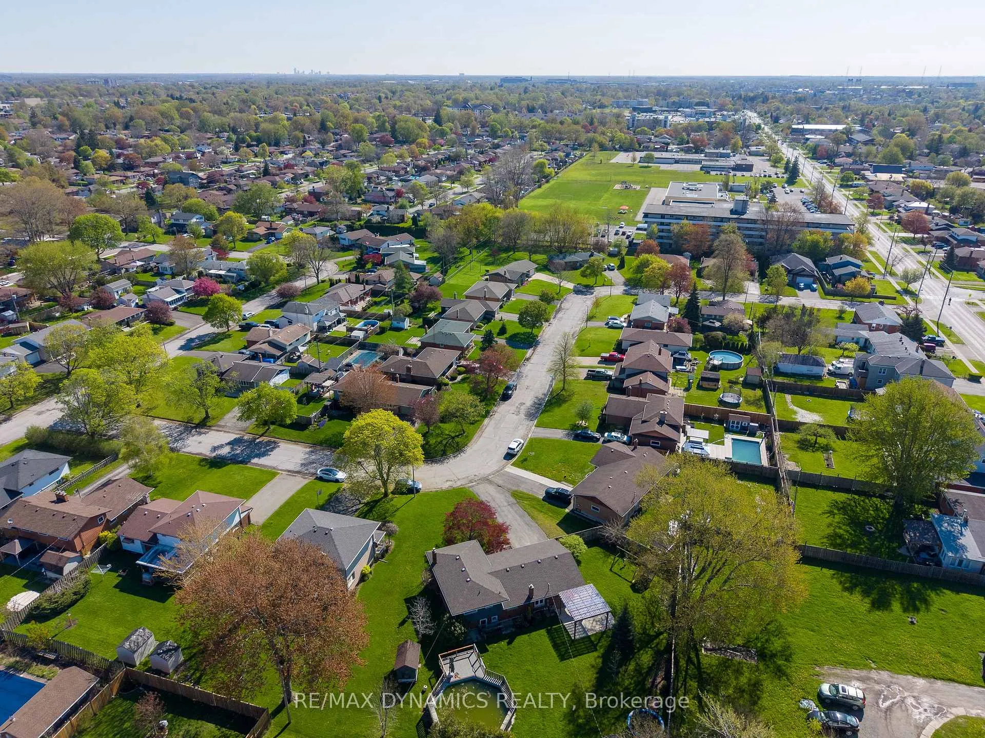 Photo 38 of 51 Karen Crescent, Welland, Prince Charles — HOMEH