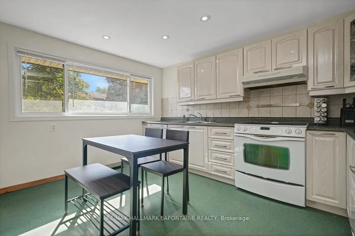 Photo 14 of Unit 28, 2 Bertona Street, Ottawa, Manordale — HOMEH