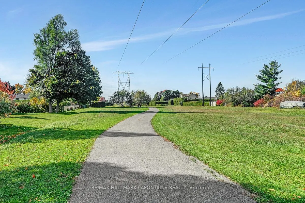 Photo 31 of Unit 28, 2 Bertona Street, Ottawa, Manordale — HOMEH