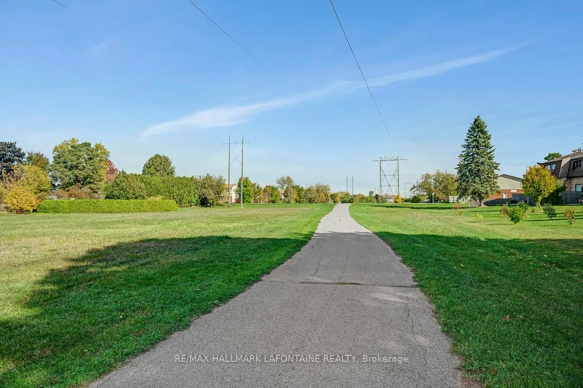 Photo 32 of Unit 28, 2 Bertona Street, Ottawa, Manordale — HOMEH