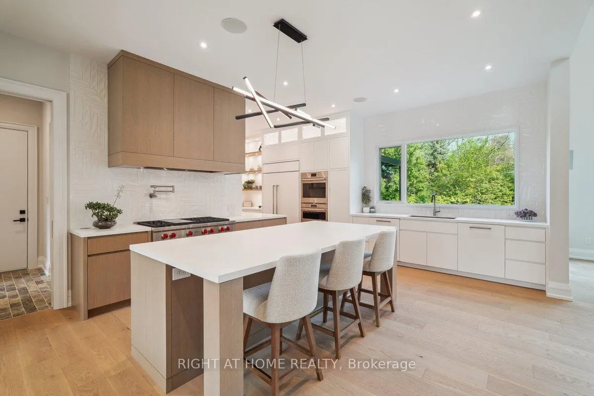 Photo 11 of 1260 Braeside Drive, Oakville, Morrison — HOMEH