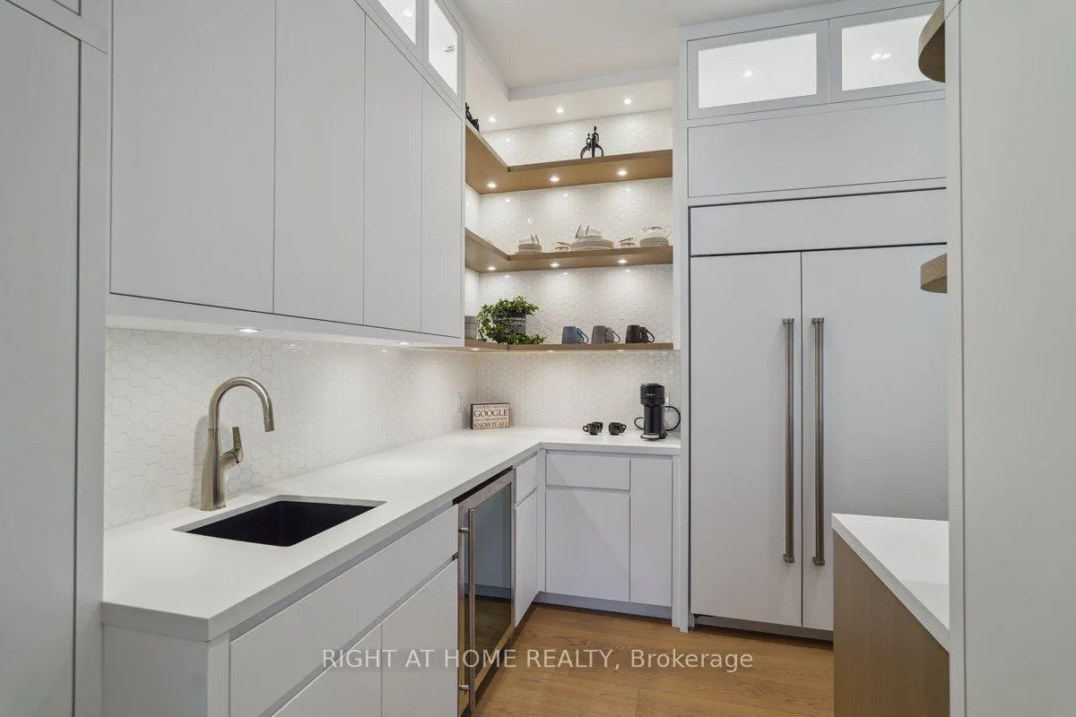 Photo 14 of 1260 Braeside Drive, Oakville, Morrison — HOMEH
