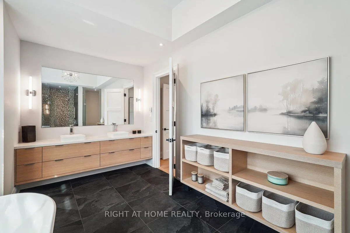 Photo 24 of 1260 Braeside Drive, Oakville, Morrison — HOMEH