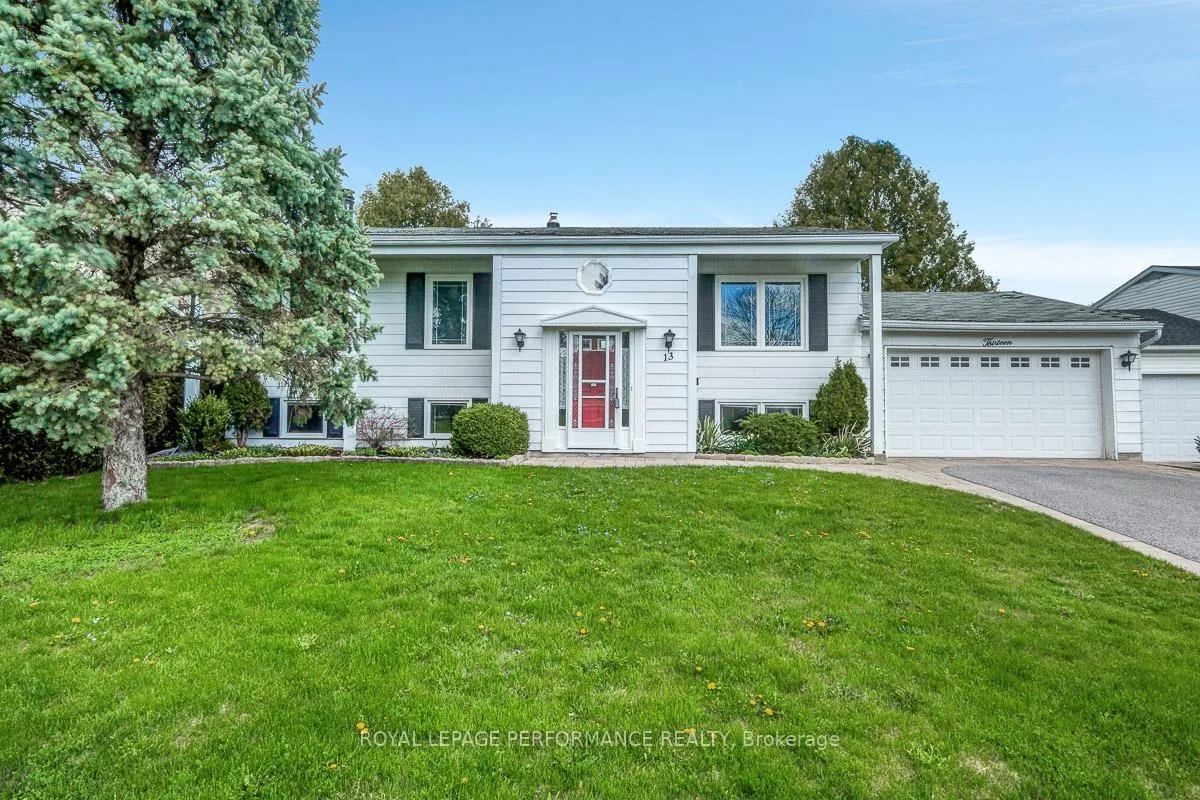 Photo 1 of 13 Mcmurdo Court, Ottawa, Borden Farm/Stewart Farm/Carleton Heights/Parkwood Hills — HOMEH