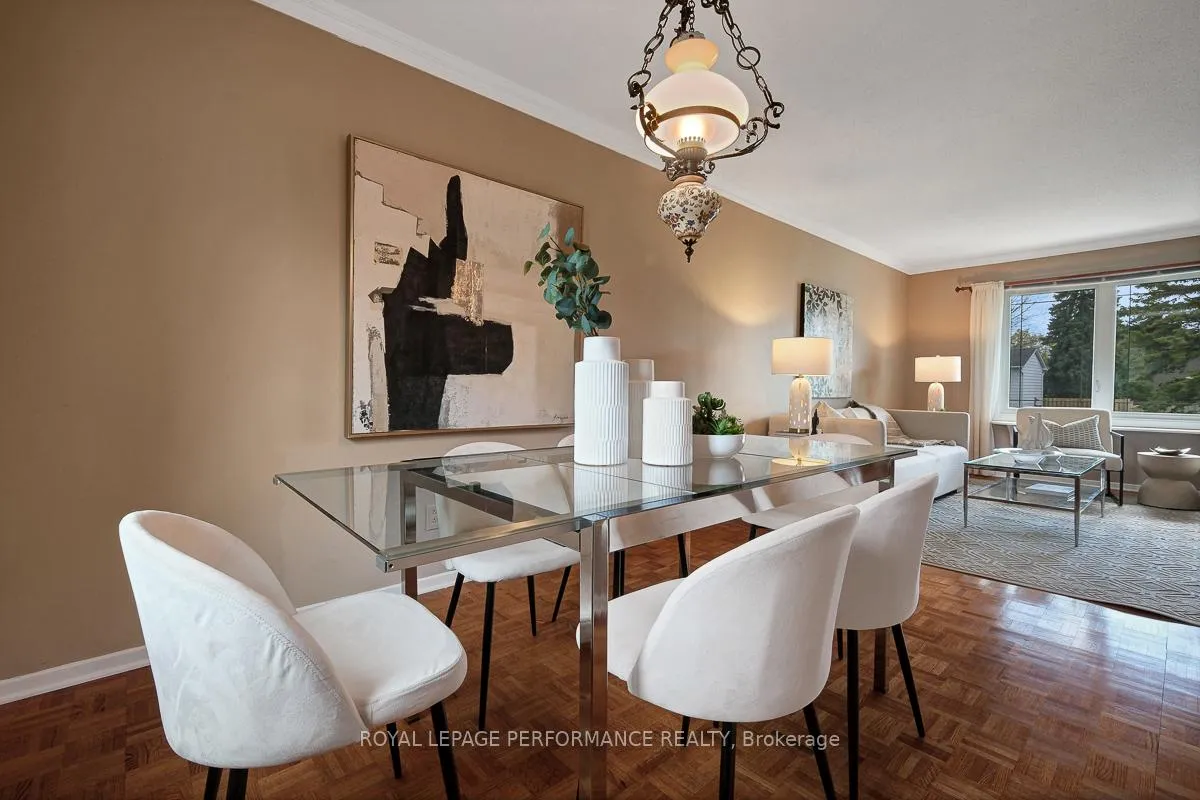 Photo 10 of 13 Mcmurdo Court, Ottawa, Borden Farm/Stewart Farm/Carleton Heights/Parkwood Hills — HOMEH