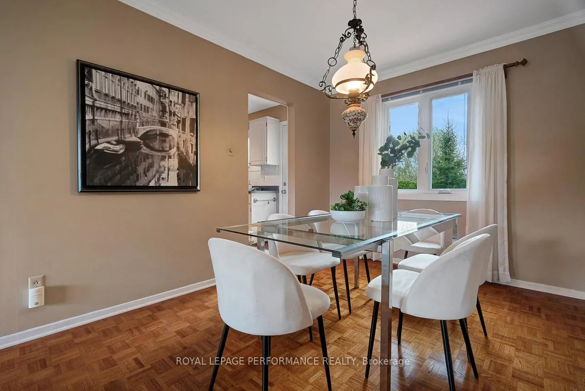 Photo 11 of 13 Mcmurdo Court, Ottawa, Borden Farm/Stewart Farm/Carleton Heights/Parkwood Hills — HOMEH