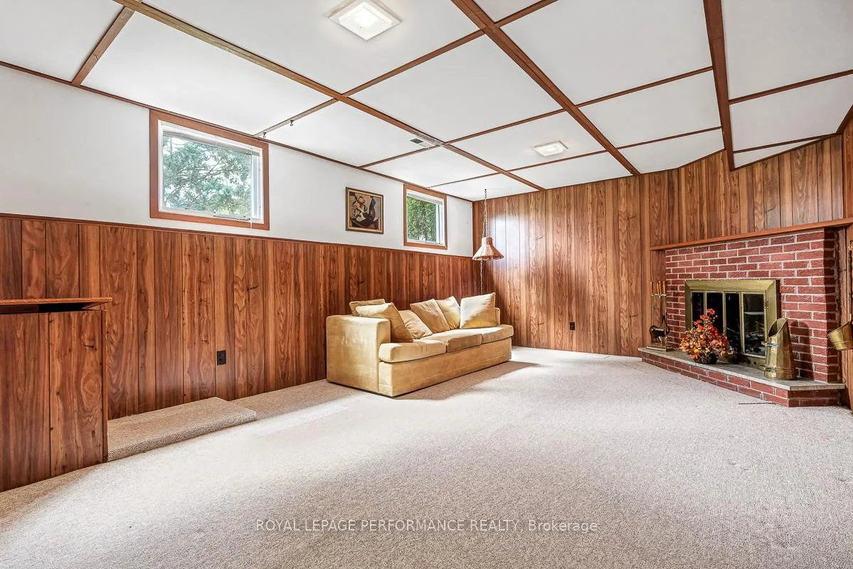 Photo 19 of 13 Mcmurdo Court, Ottawa, Borden Farm/Stewart Farm/Carleton Heights/Parkwood Hills — HOMEH