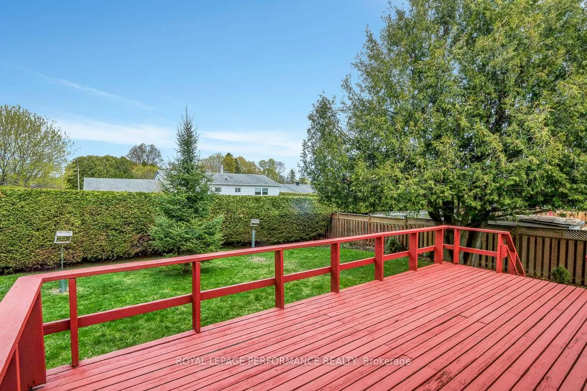 Photo 26 of 13 Mcmurdo Court, Ottawa, Borden Farm/Stewart Farm/Carleton Heights/Parkwood Hills — HOMEH