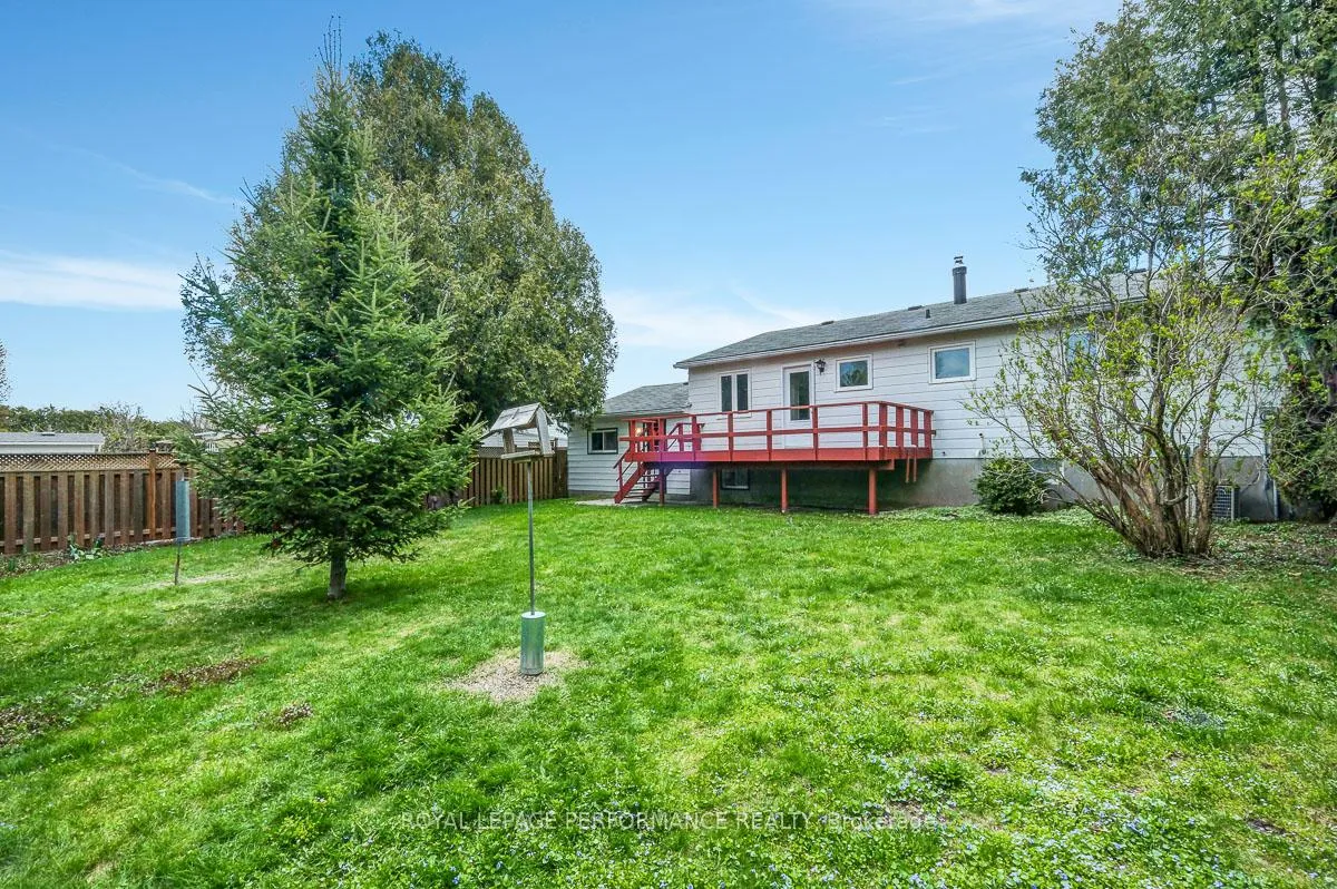 Photo 29 of 13 Mcmurdo Court, Ottawa, Borden Farm/Stewart Farm/Carleton Heights/Parkwood Hills — HOMEH
