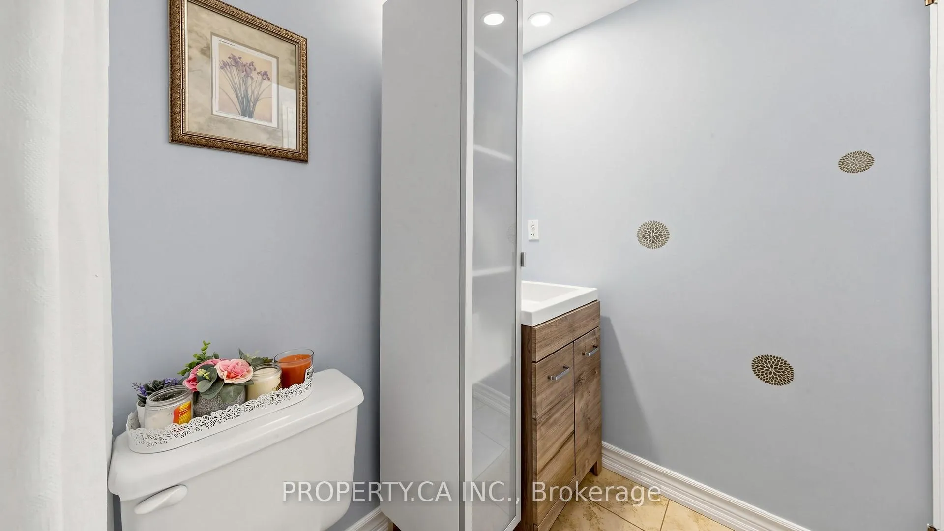 Photo 28 of Unit 107, 7398 Yonge Street, Vaughan, Crestwood-Springfarm-Yorkhill — HOMEH