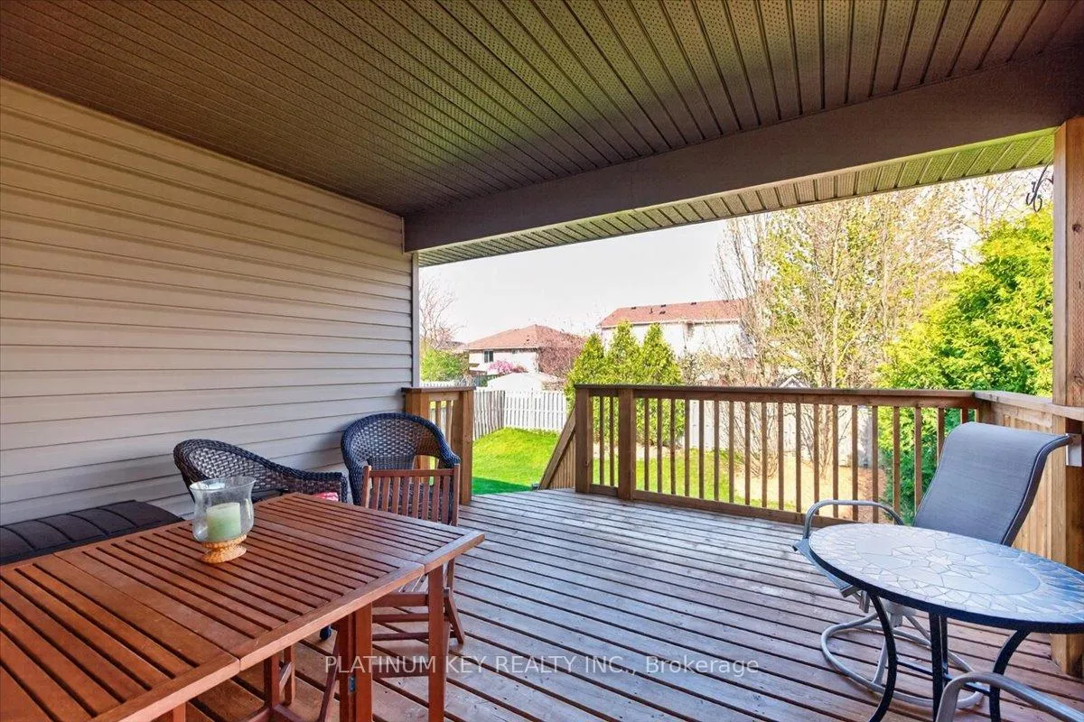 Photo 21 of 531 Darcy Drive, Strathroy-Caradoc, NE — HOMEH