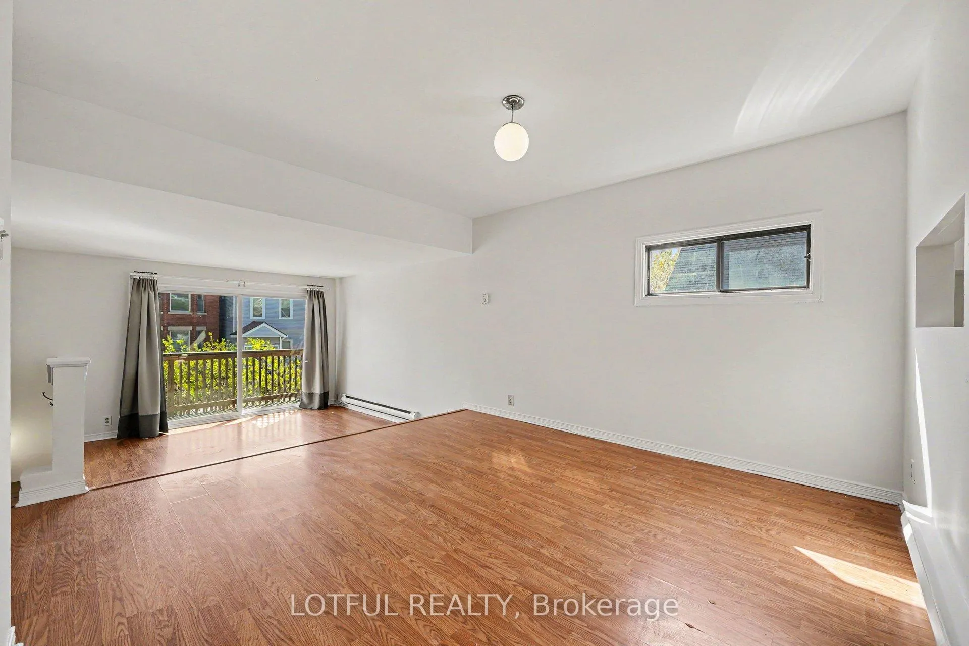Photo 5 of Unit 2, 72 Spadina Avenue, Ottawa, Hintonburg — HOMEH