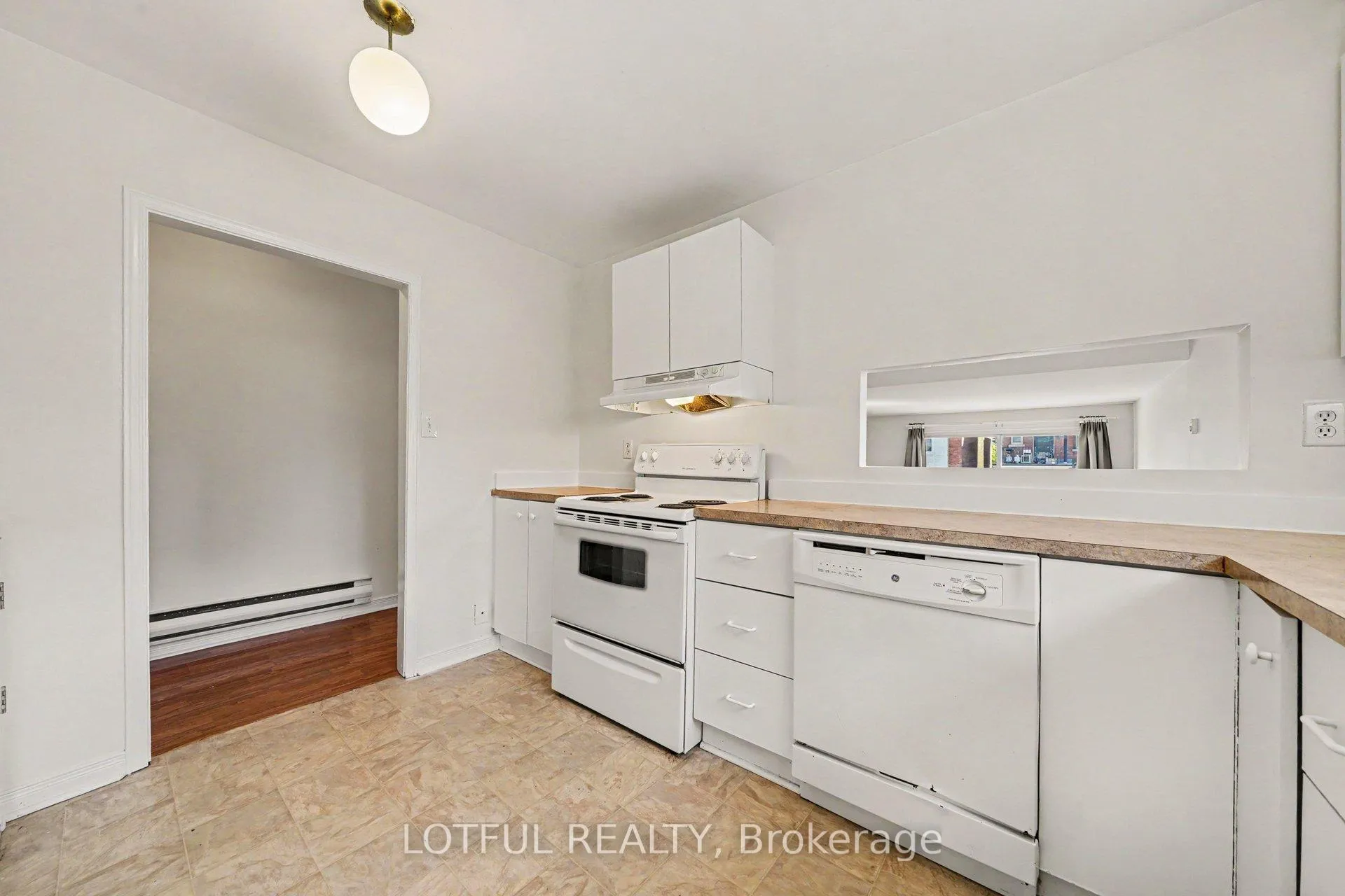 Photo 7 of Unit 2, 72 Spadina Avenue, Ottawa, Hintonburg — HOMEH