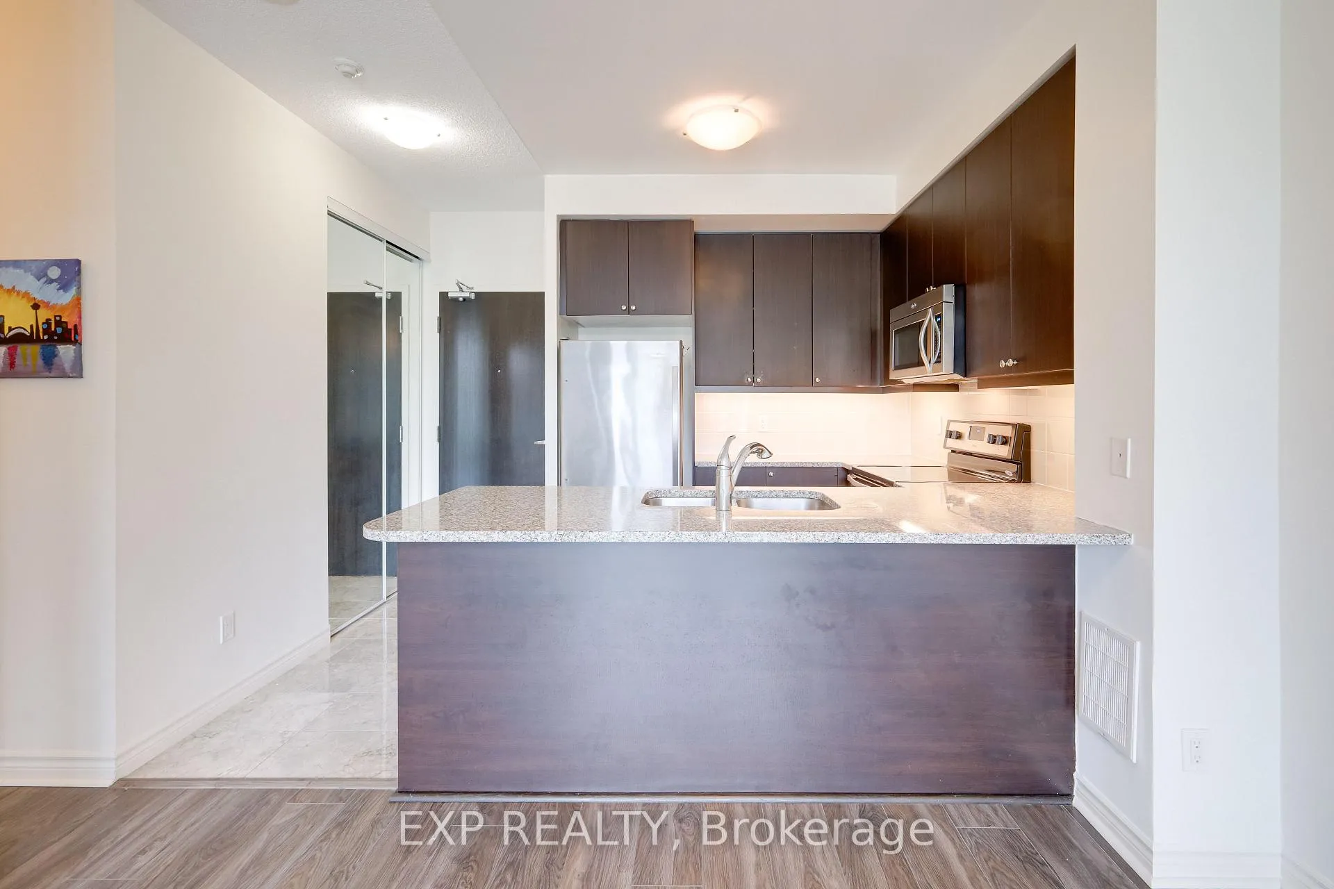 Photo 6 of Unit 212, 25 Lower Simcoe Street, Toronto, Waterfront Communities — HOMEH