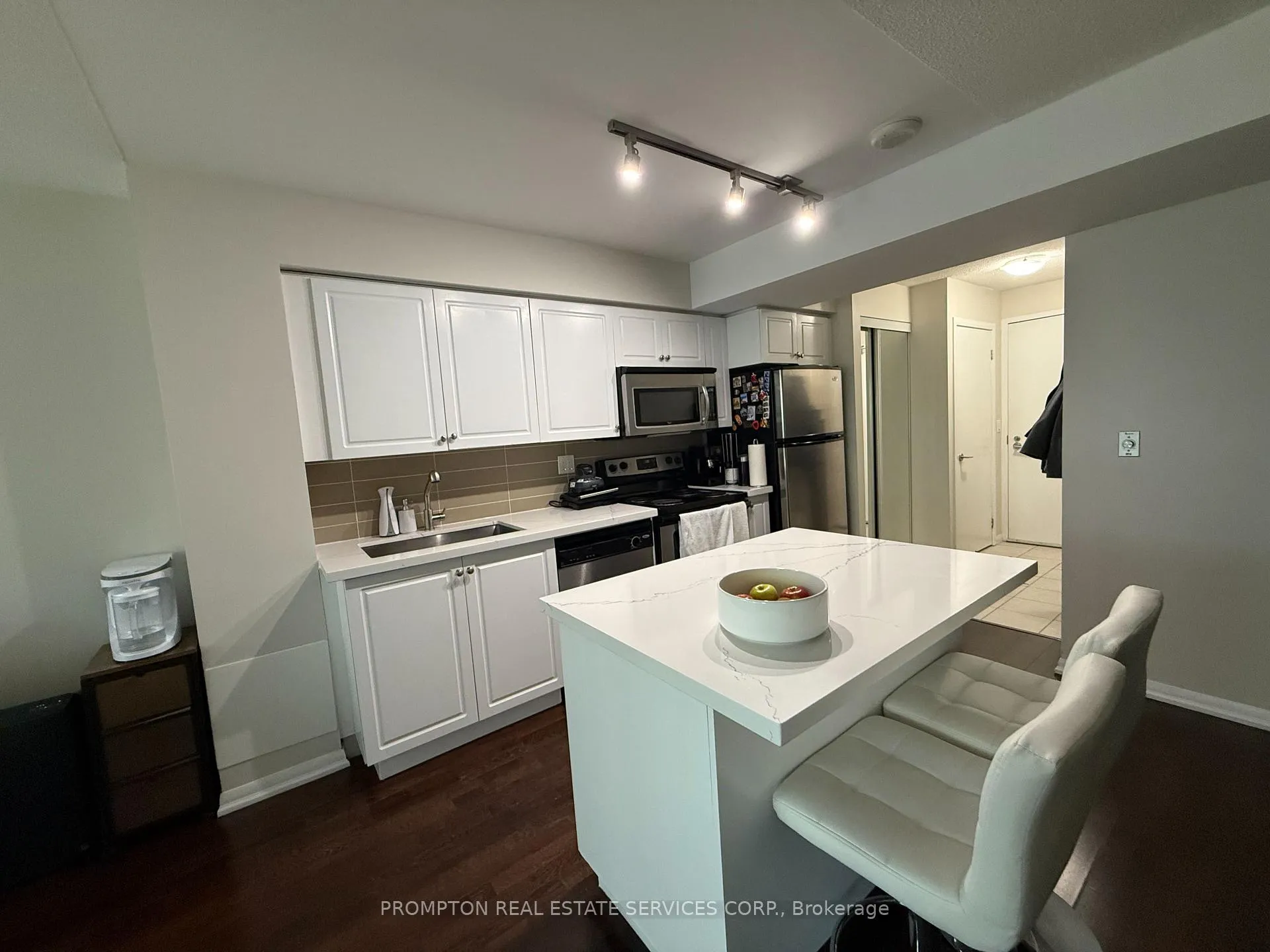 Photo 2 of Unit 1801, 215 Fort York Boulevard, Toronto, Niagara — HOMEH