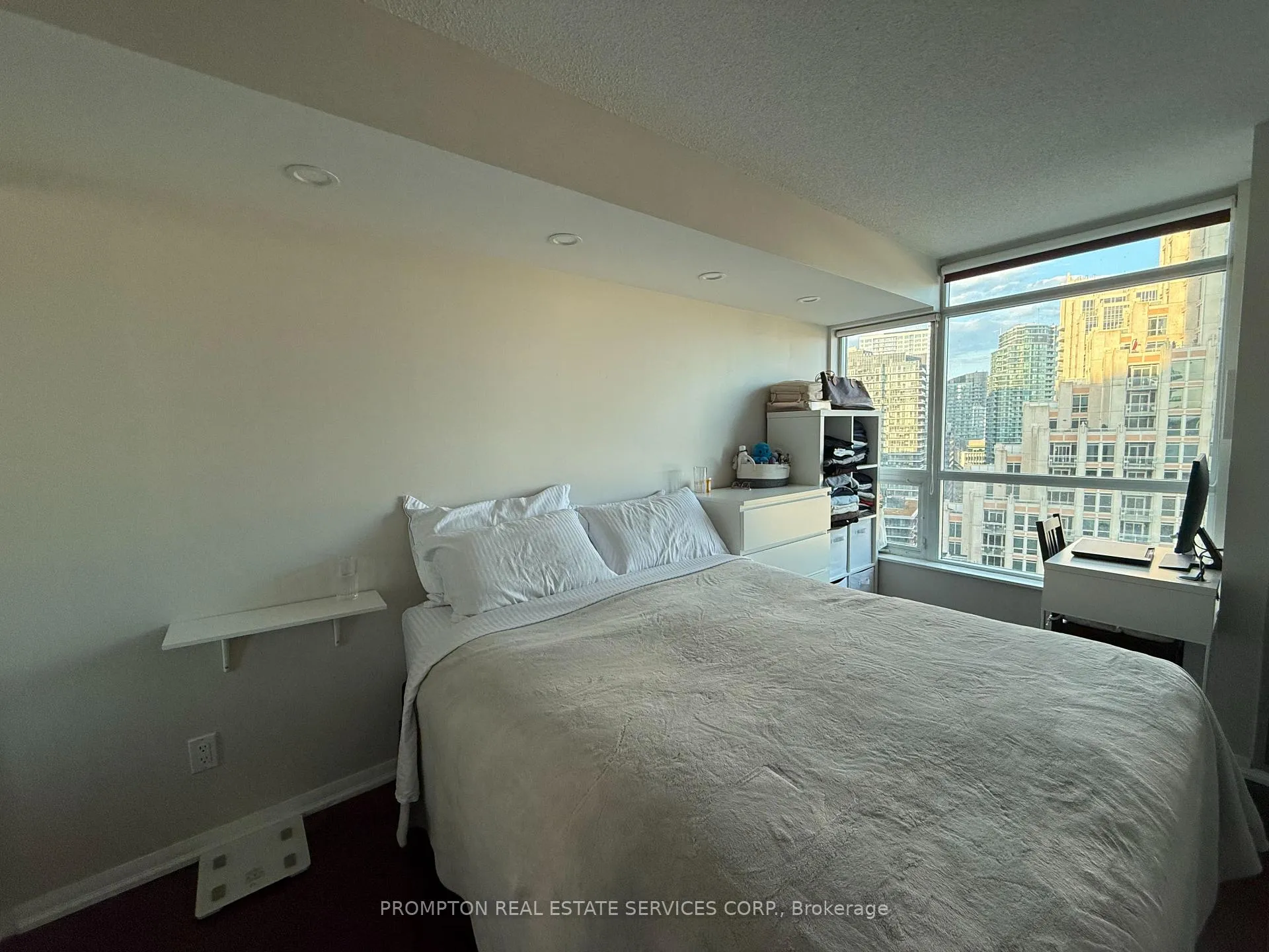 Photo 7 of Unit 1801, 215 Fort York Boulevard, Toronto, Niagara — HOMEH