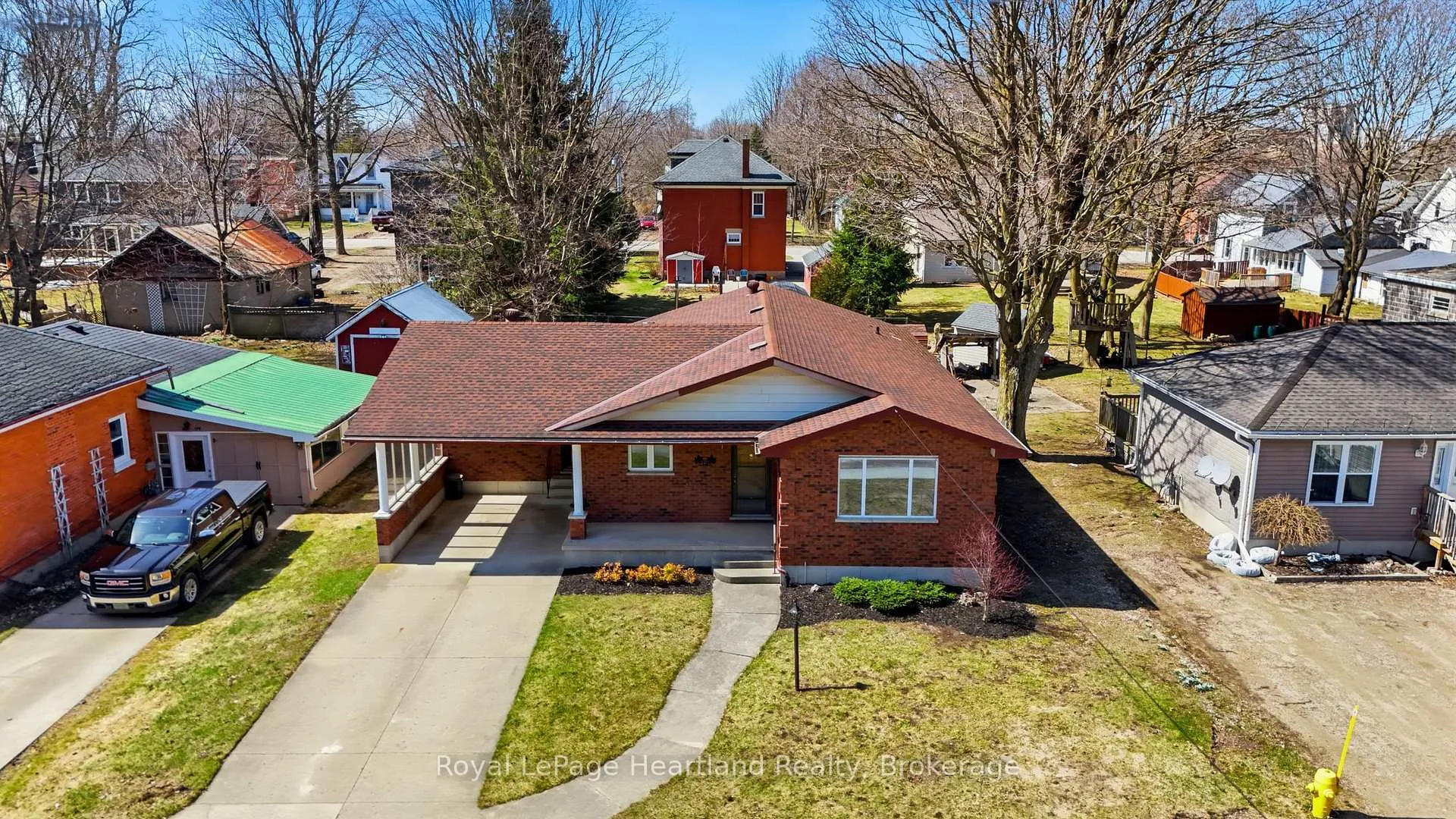Photo 2 of 350 Edward Street, North Huron, Wingham — HOMEH