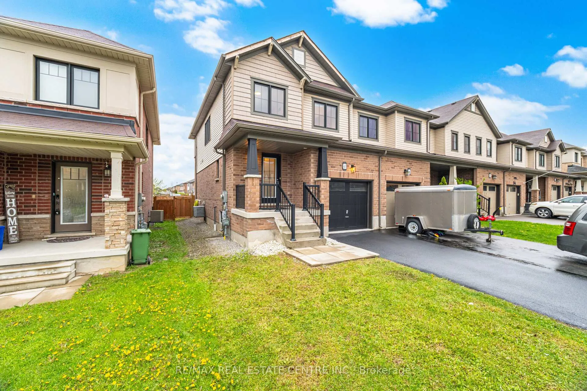 Photo 3 of 40 Sherway Street, Hamilton, Stoney Creek — HOMEH