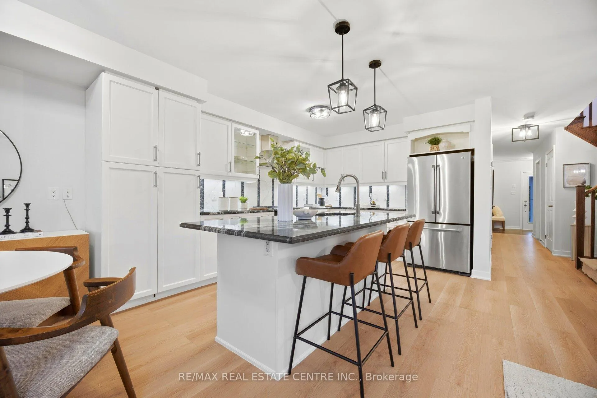 Photo 13 of 40 Sherway Street, Hamilton, Stoney Creek — HOMEH