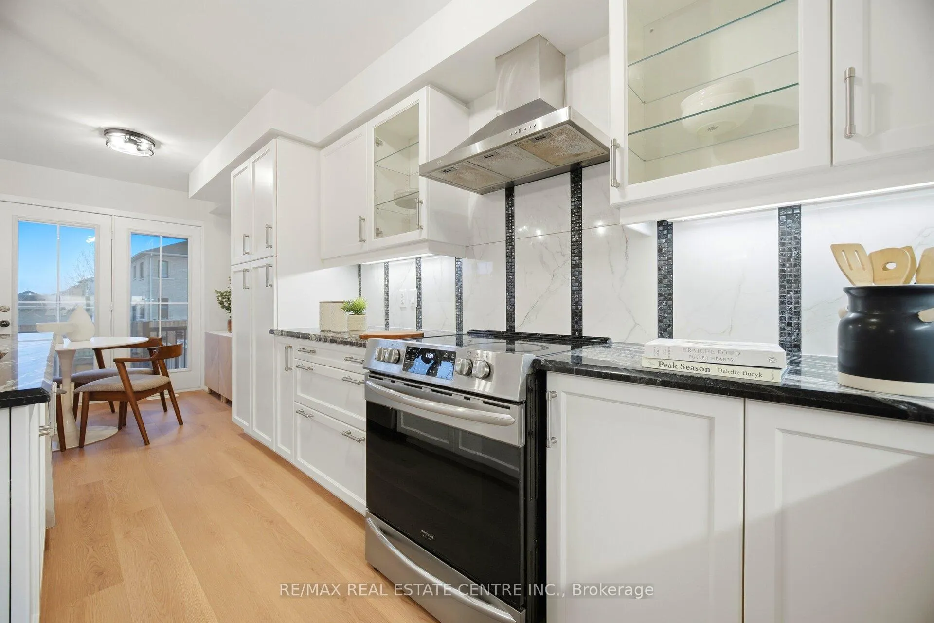 Photo 15 of 40 Sherway Street, Hamilton, Stoney Creek — HOMEH