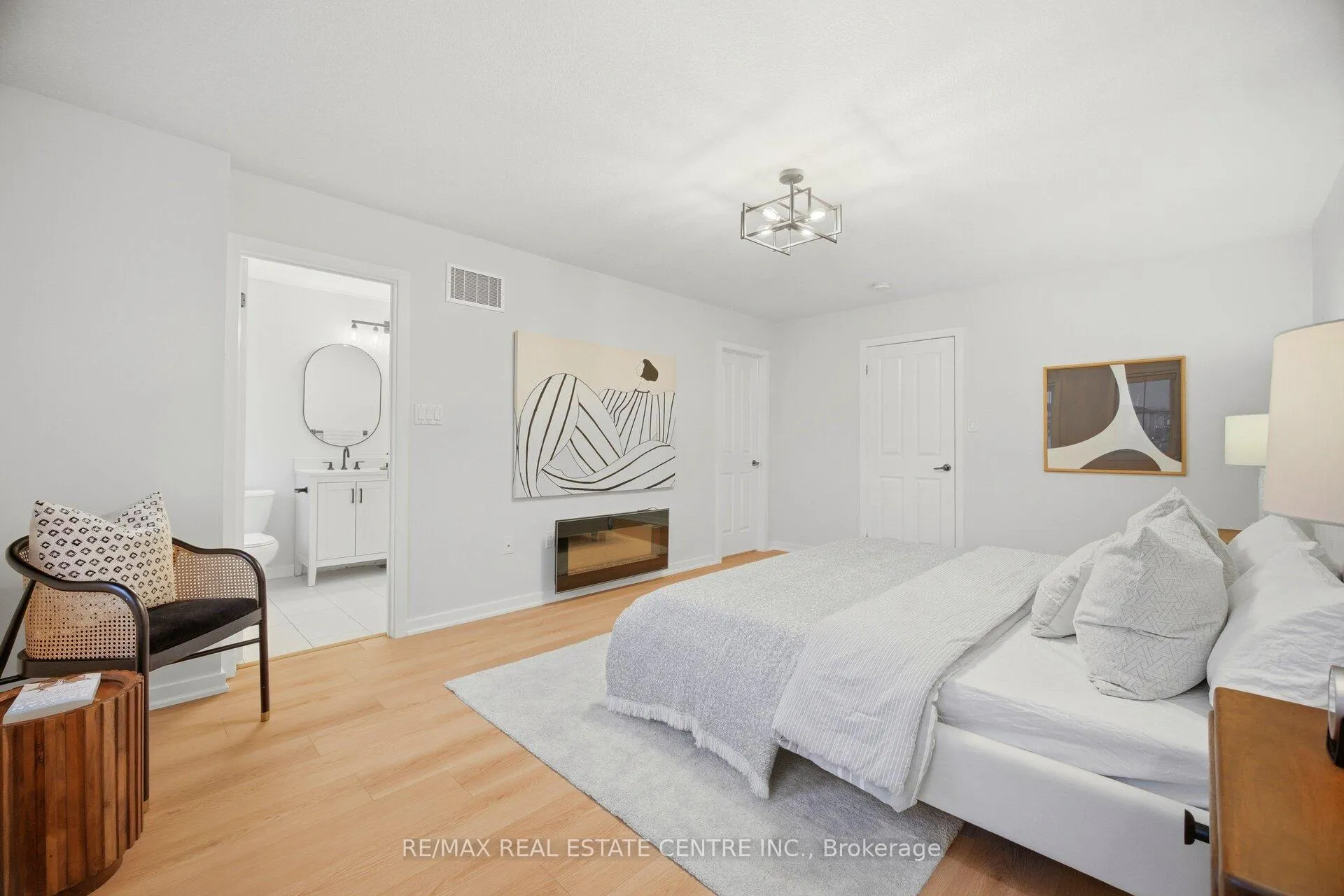 Photo 25 of 40 Sherway Street, Hamilton, Stoney Creek — HOMEH