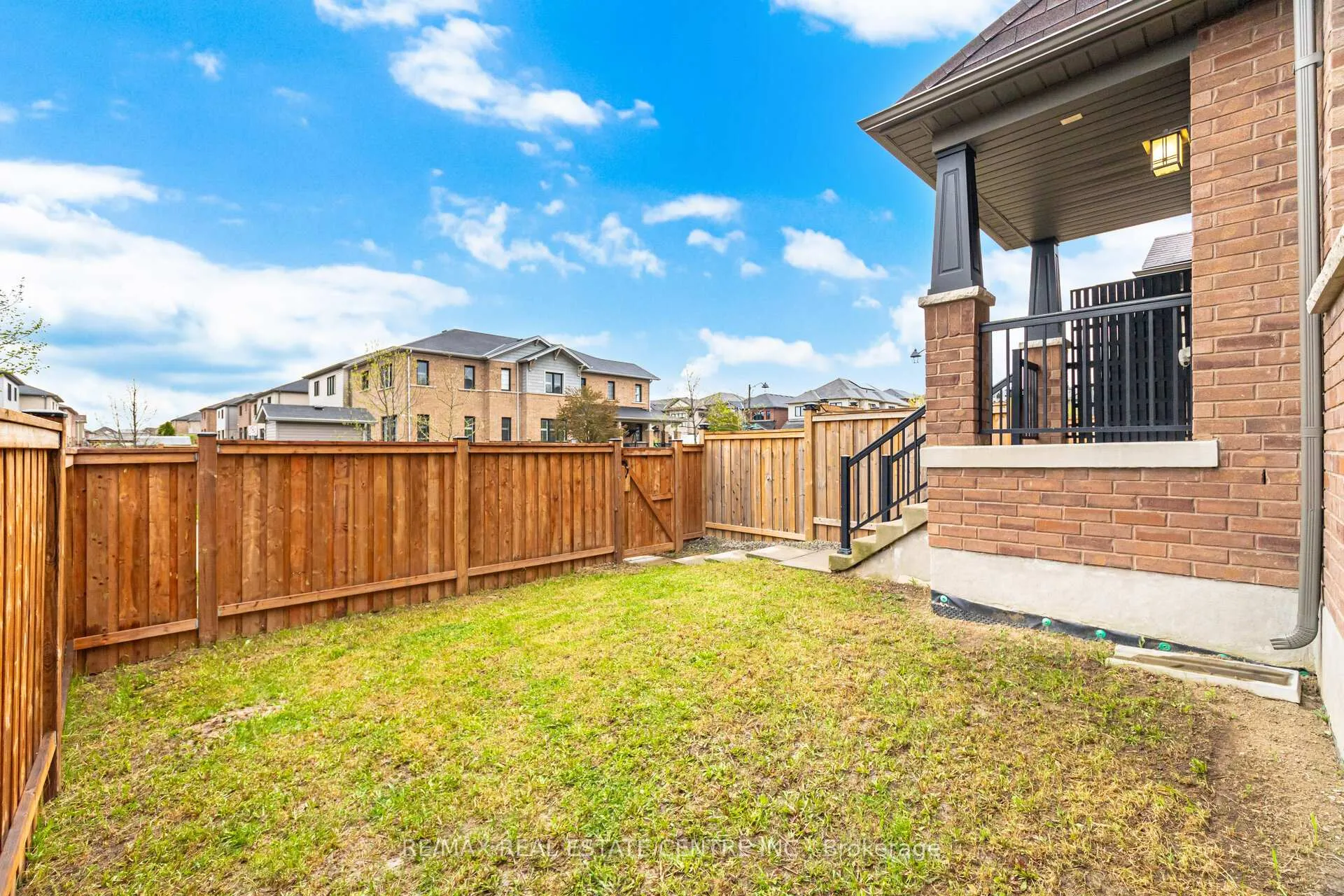 Photo 44 of 40 Sherway Street, Hamilton, Stoney Creek — HOMEH