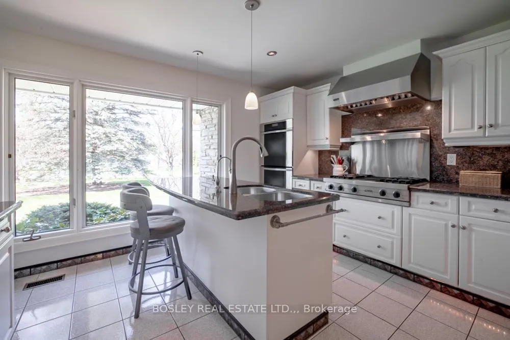 Photo 13 of 720 Lake Street, St. Catharines, Lakeshore — HOMEH