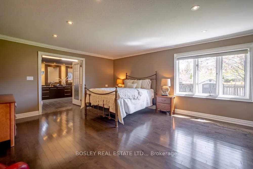 Photo 19 of 720 Lake Street, St. Catharines, Lakeshore — HOMEH