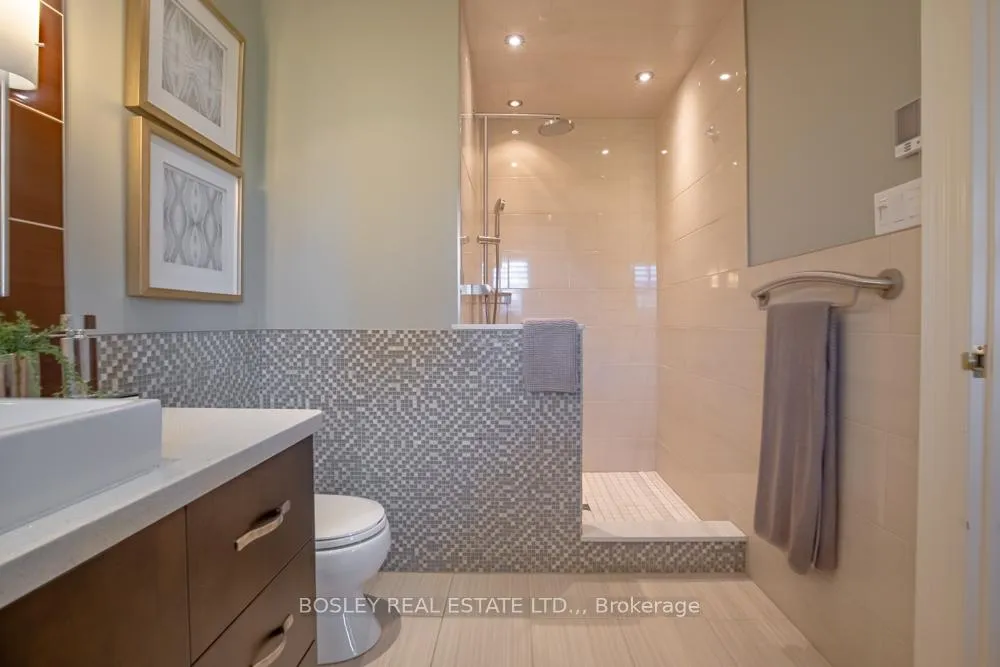 Photo 32 of 720 Lake Street, St. Catharines, Lakeshore — HOMEH