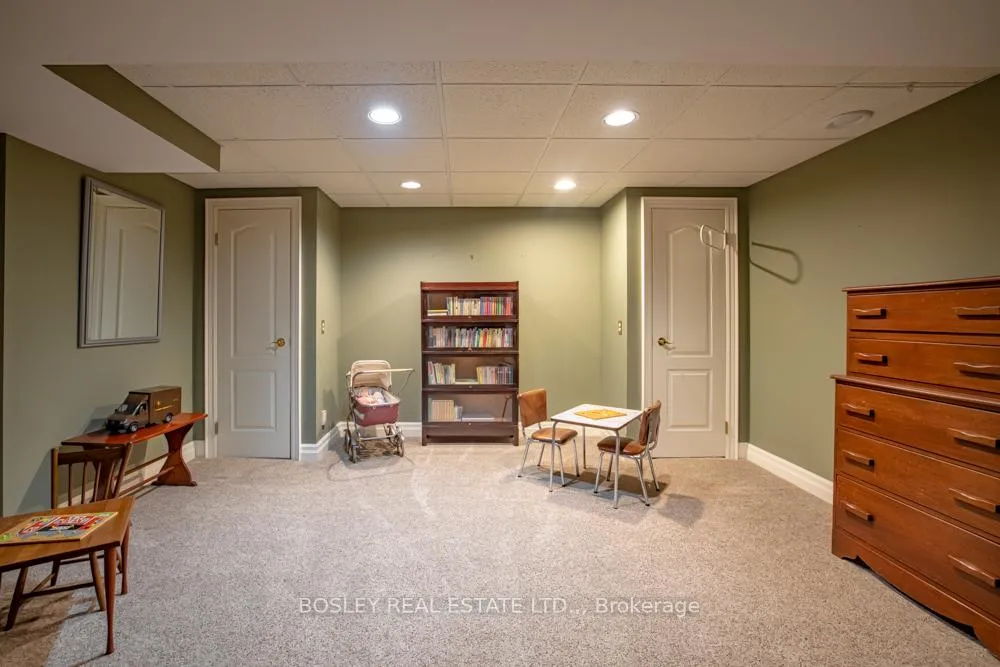 Photo 36 of 720 Lake Street, St. Catharines, Lakeshore — HOMEH