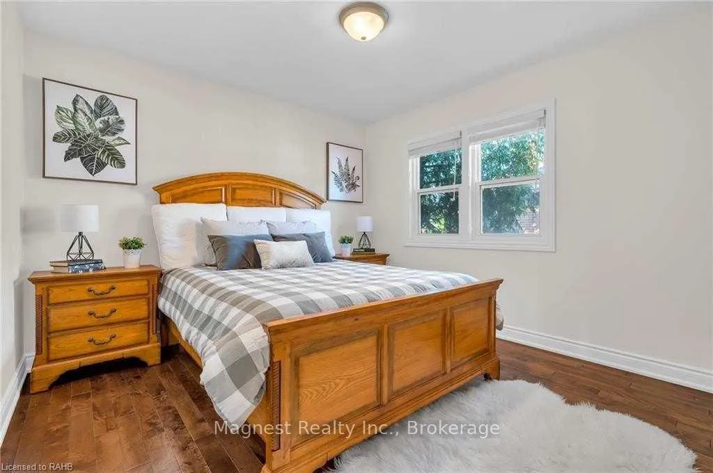 Photo 15 of Unit Upper, 18 New Mountain Road, Hamilton, Stoney Creek — HOMEH