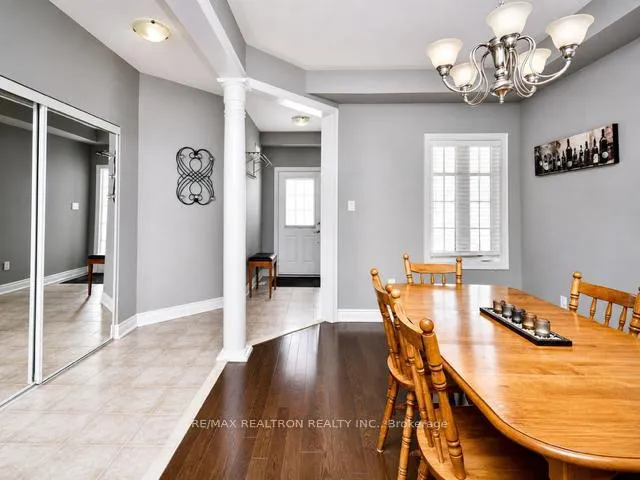 Photo 2 of 100 Sun King Crescent, Barrie, Innis-Shore — HOMEH