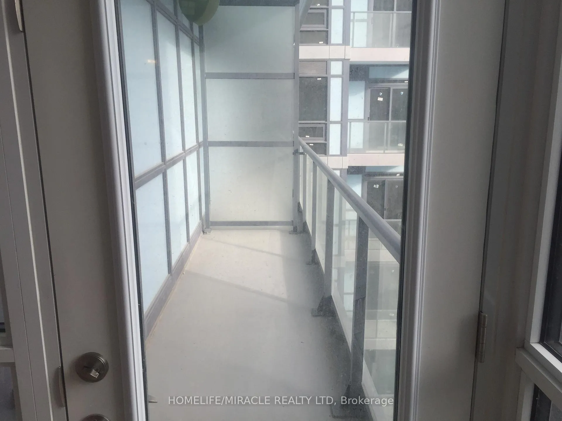 Photo 5 of Unit 1101, 210 Simcoe Street, Toronto, Kensington-Chinatown — HOMEH
