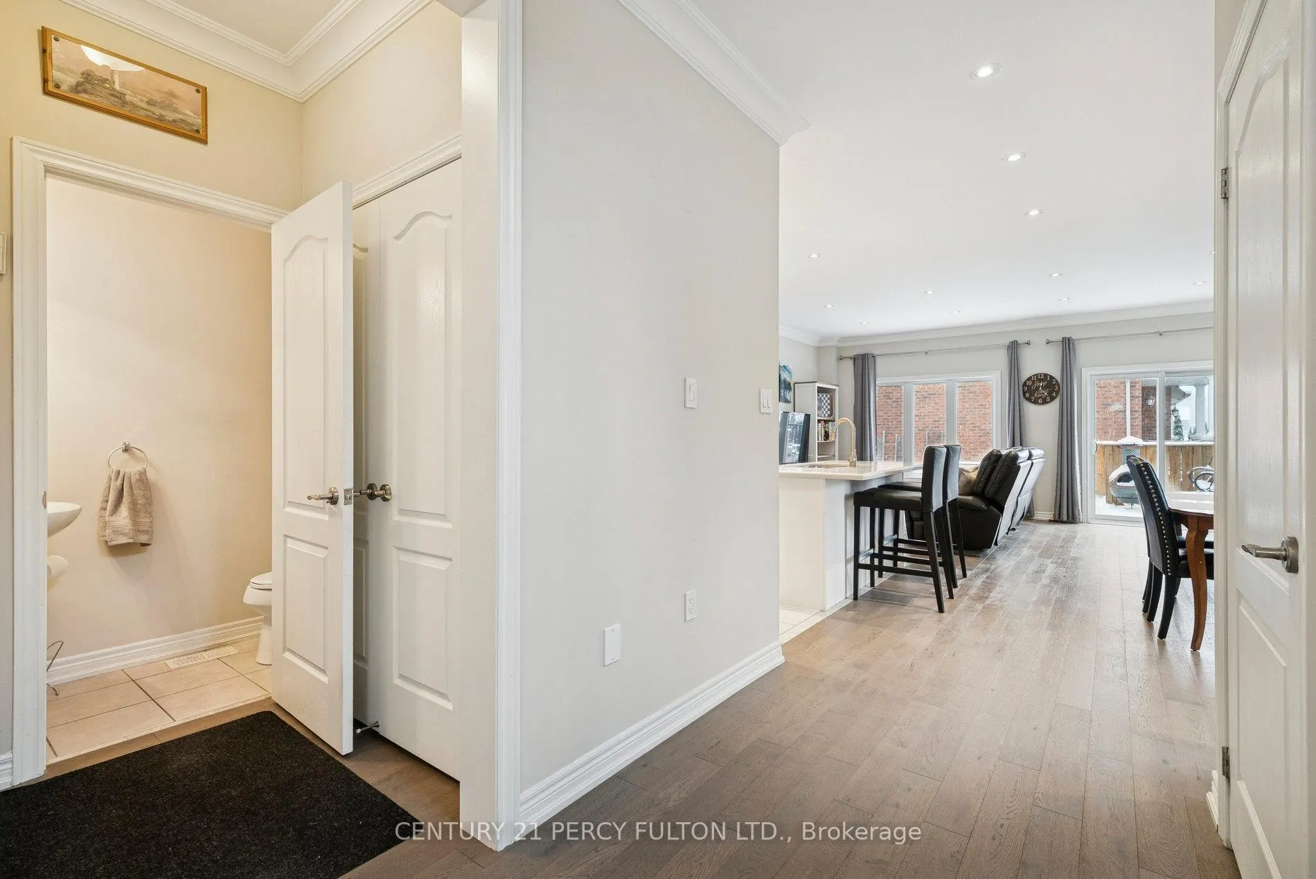 Photo 6 of 2 Prosser Crescent, Georgina, Sutton & Jackson's Point — HOMEH