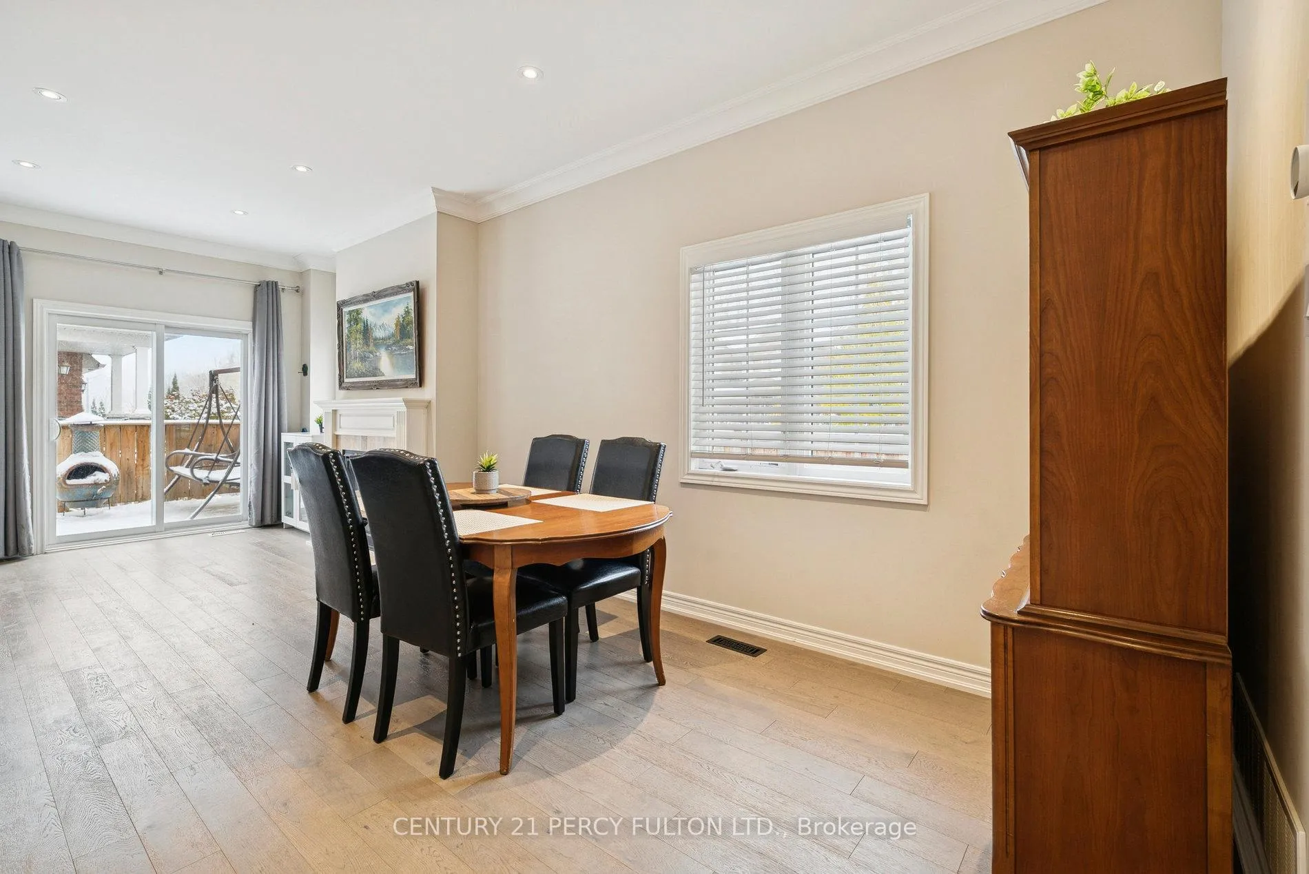 Photo 7 of 2 Prosser Crescent, Georgina, Sutton & Jackson's Point — HOMEH